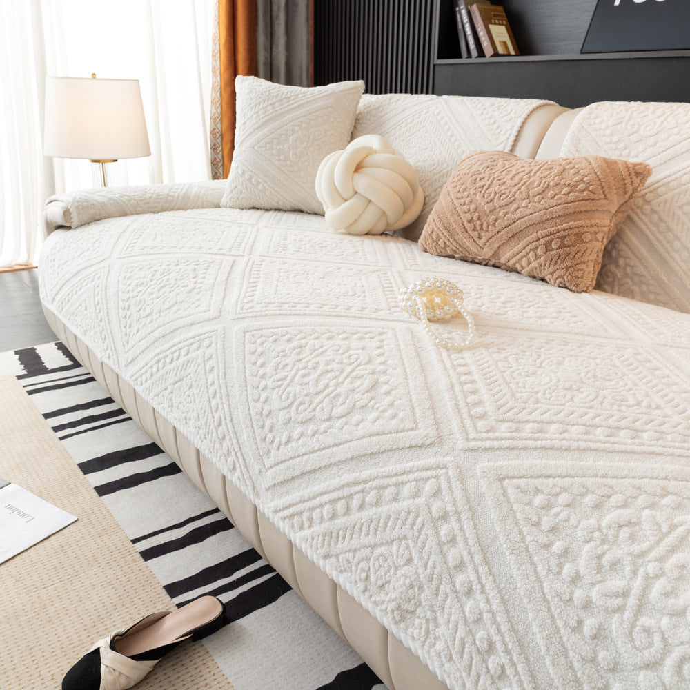 All Season Nordic Style Carved Plush Decorative Non-Slip Couch Cover