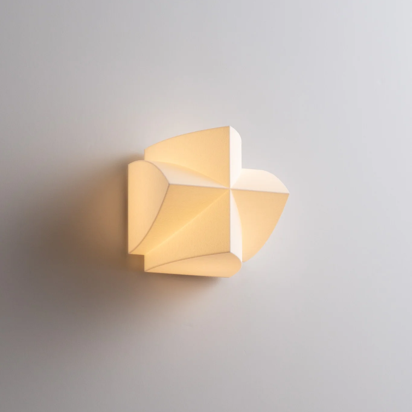Solara Geometric Wall Sconce