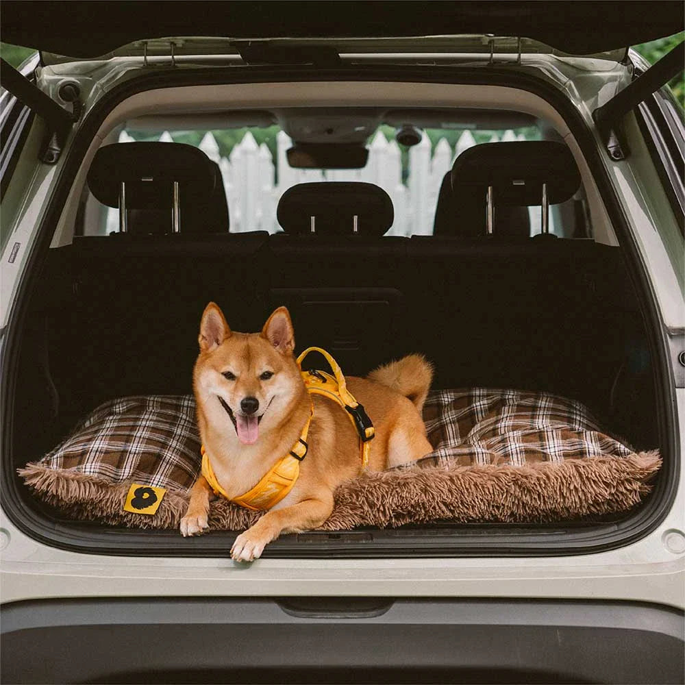 Classical Plaid Dual-Sided Removable Plush Calming Dog Mat