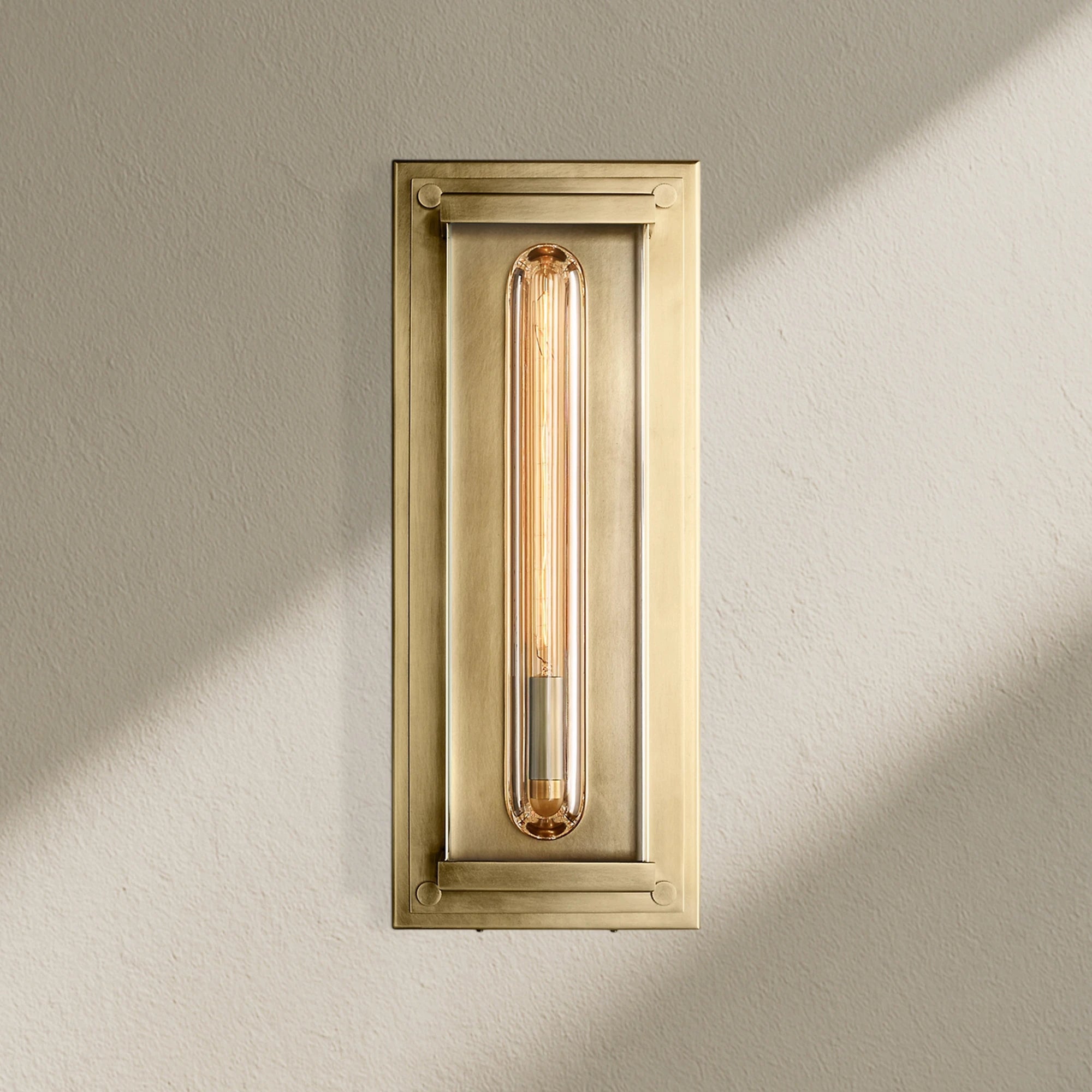 SAVFZ Grand Rectangular Sconce