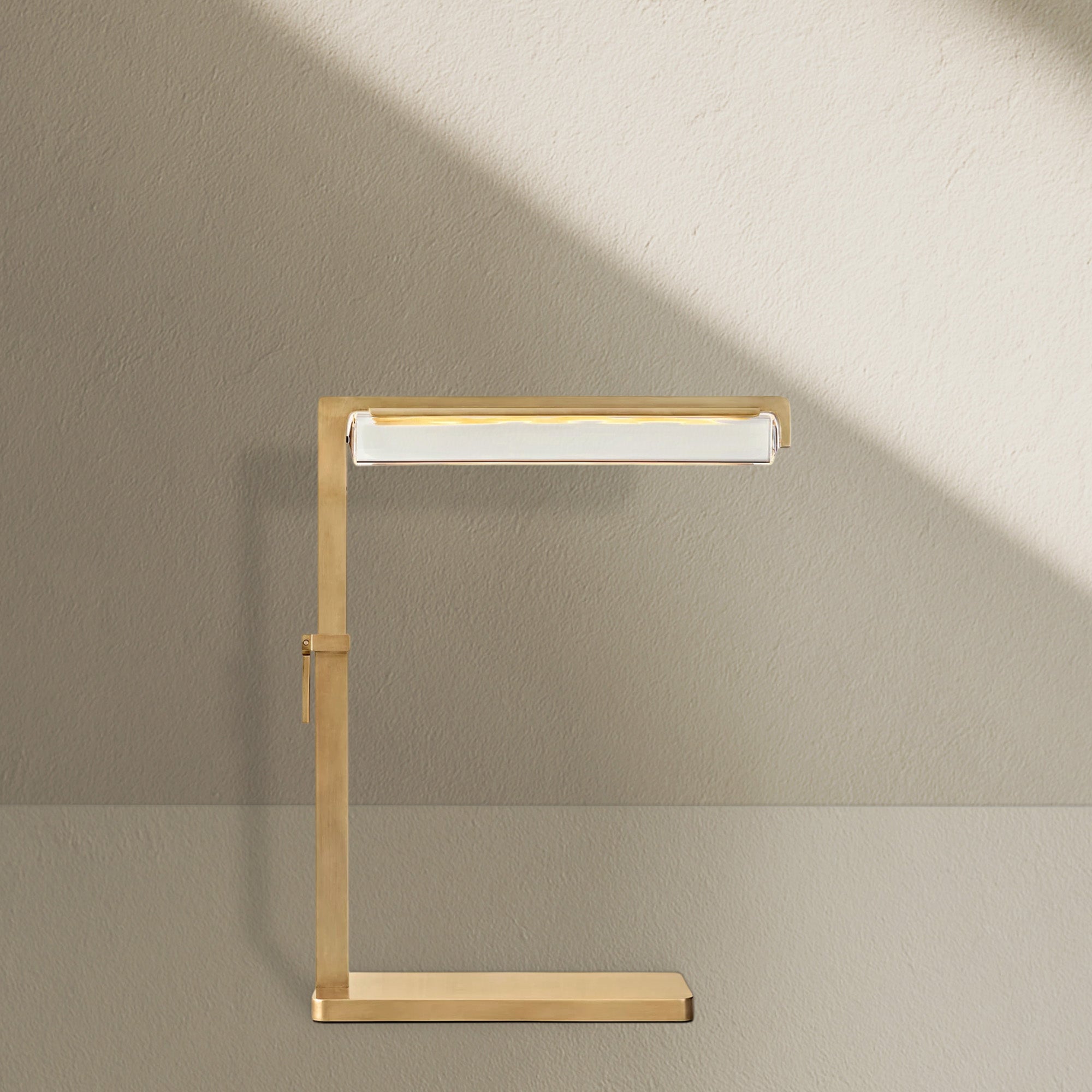 Aufz Crystal Task Table Lamp