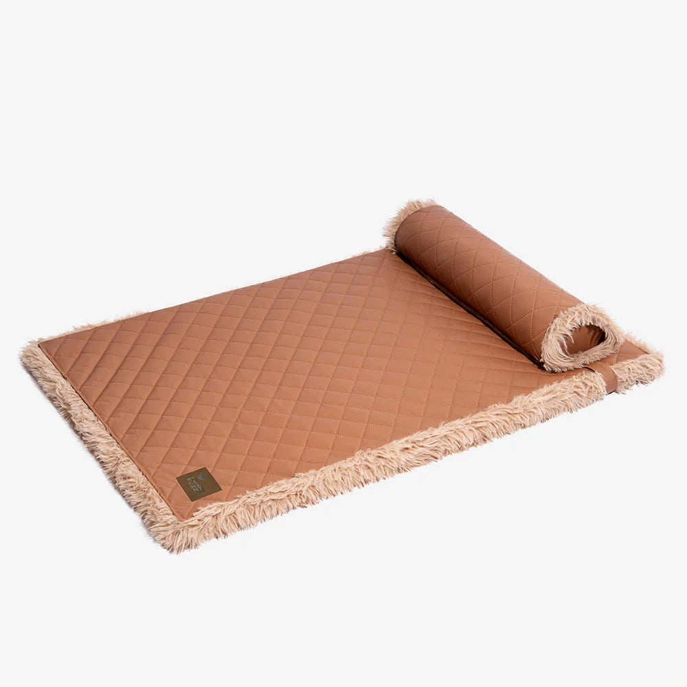 Dual-Sided Faux Leather＆Warm Plush Removable Sponge Dog Mat With Pillow