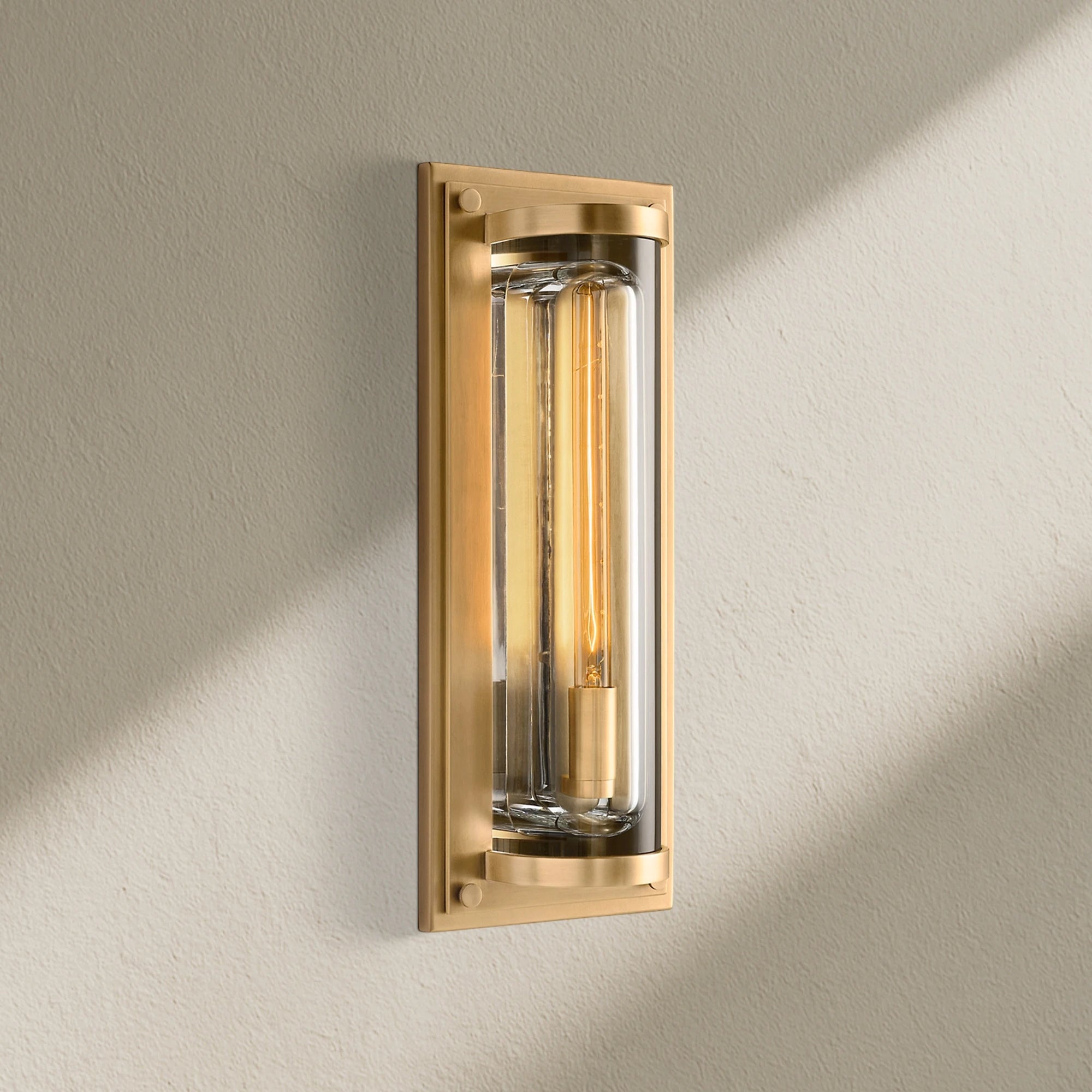 SAVFZ Grand Round Sconce 20"
