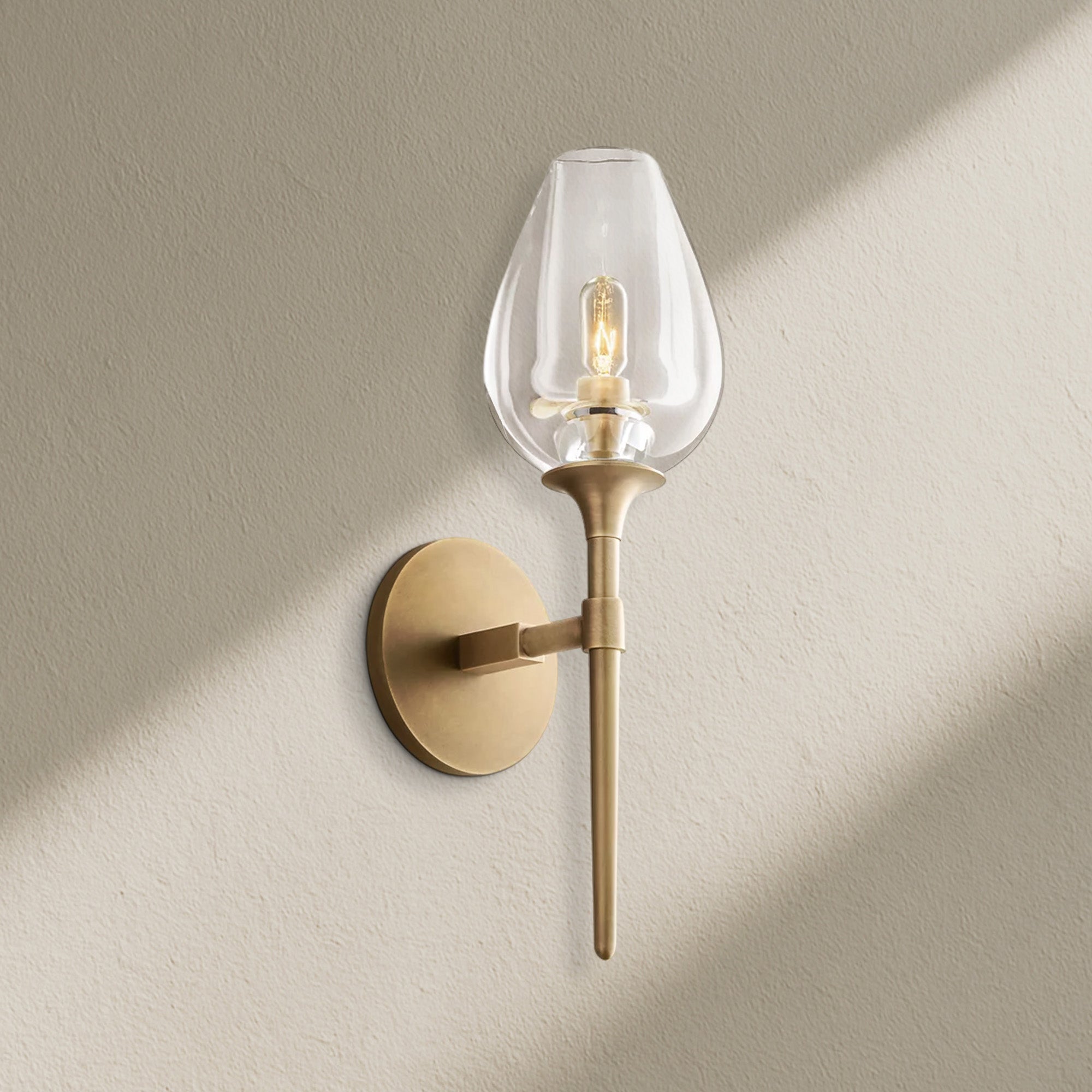 Tulfze Single Wall Sconce