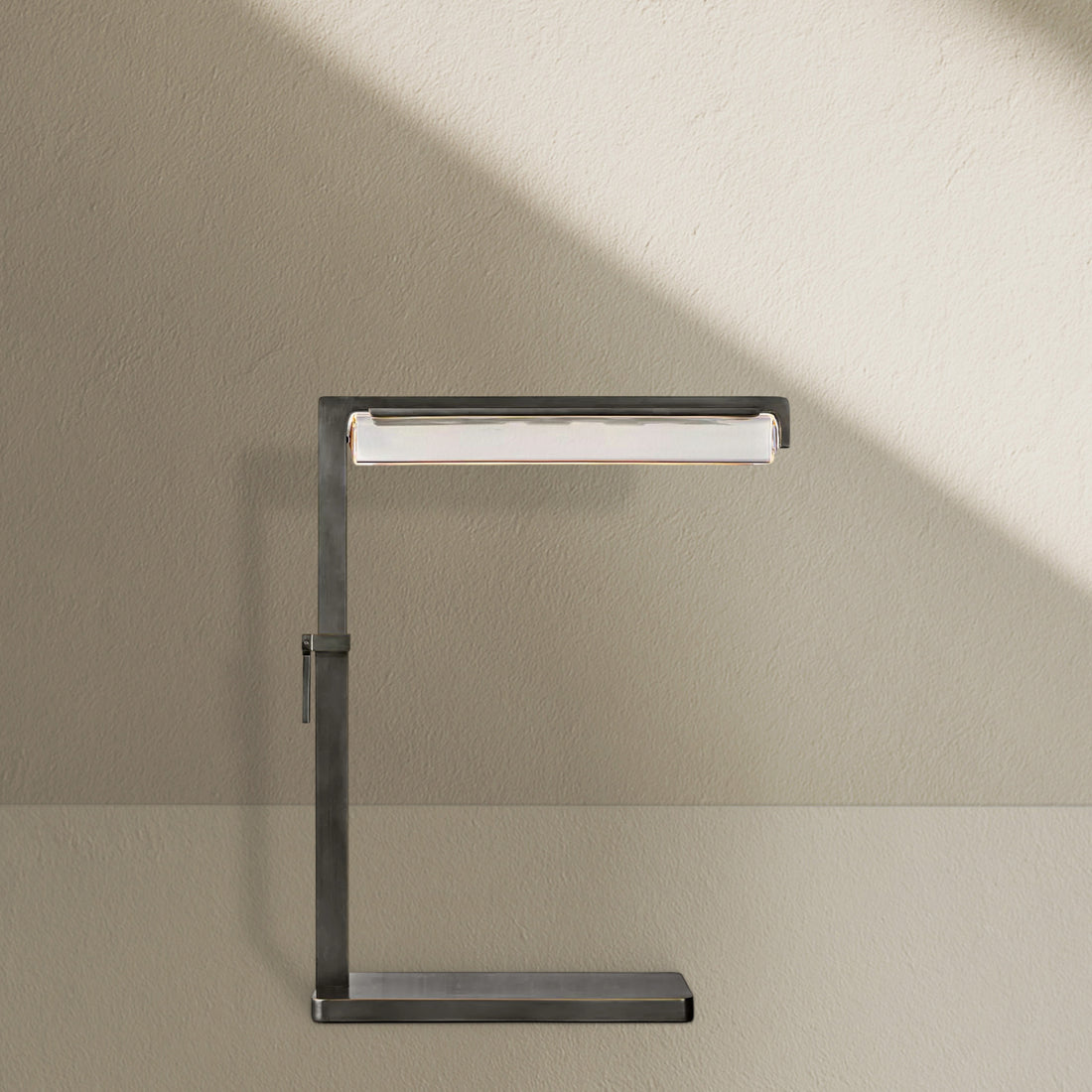 Aufz Crystal Task Table Lamp
