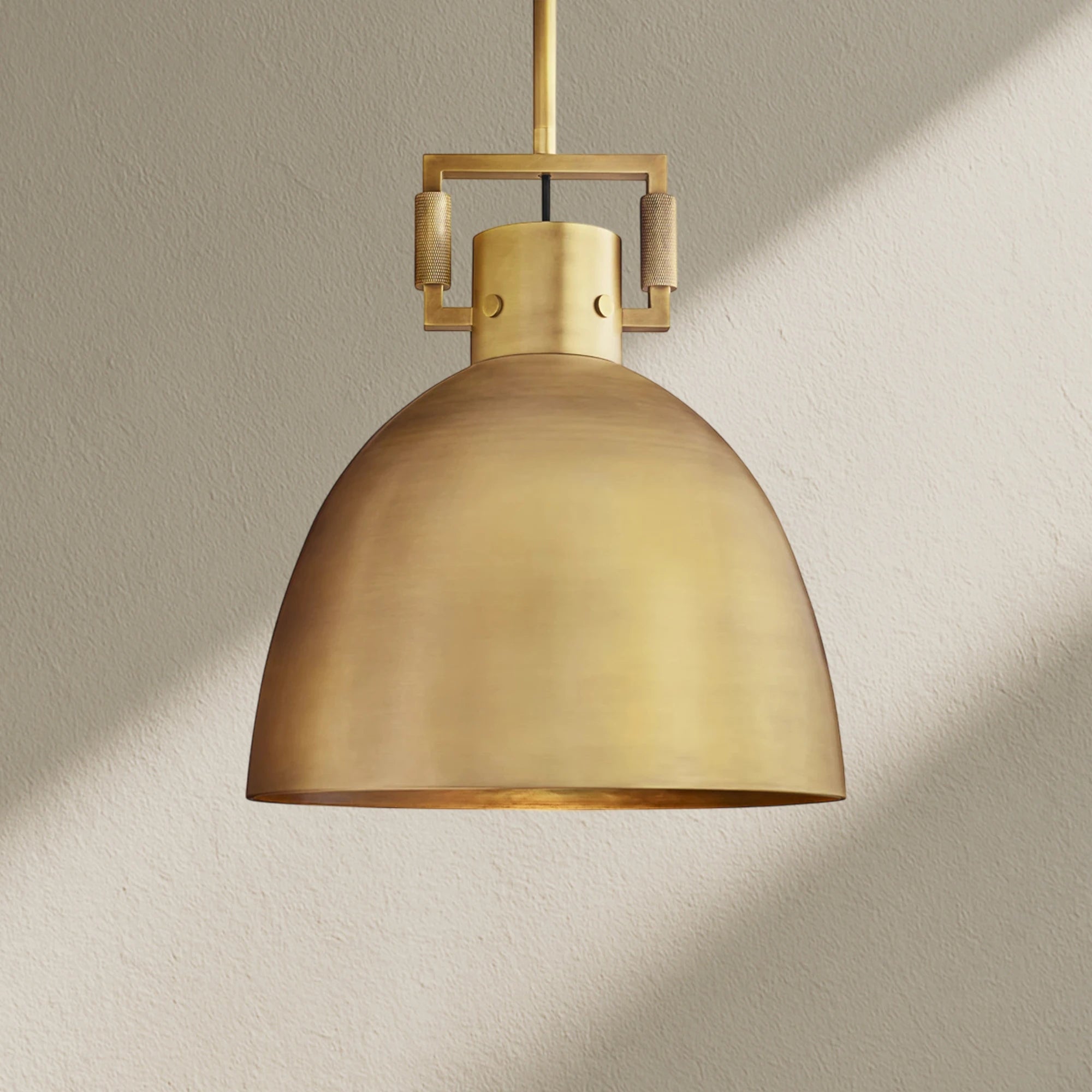 MACFZ Metal Cloche Pendant 10"14"18"