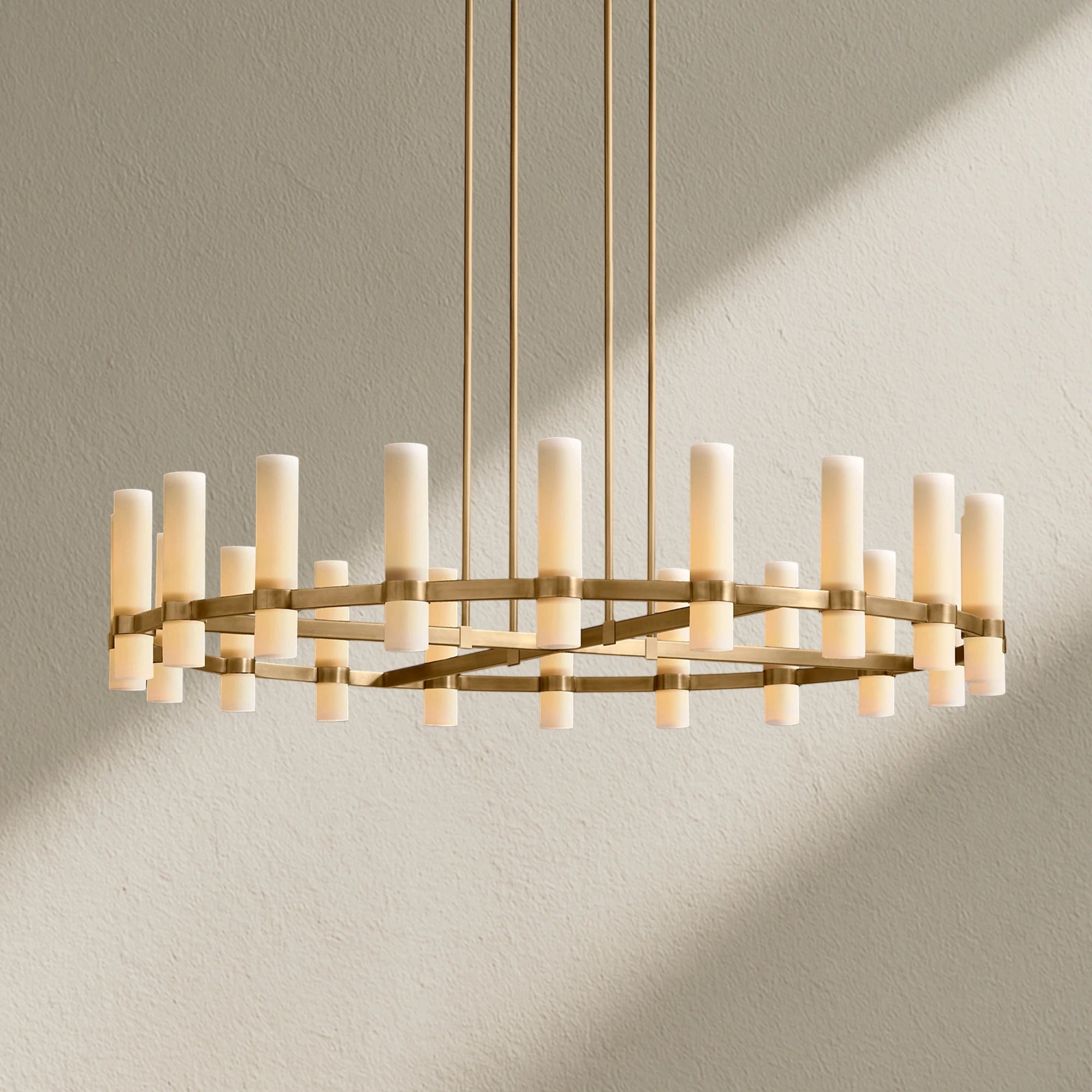 Ravfz Round Milk Glass Chandelier