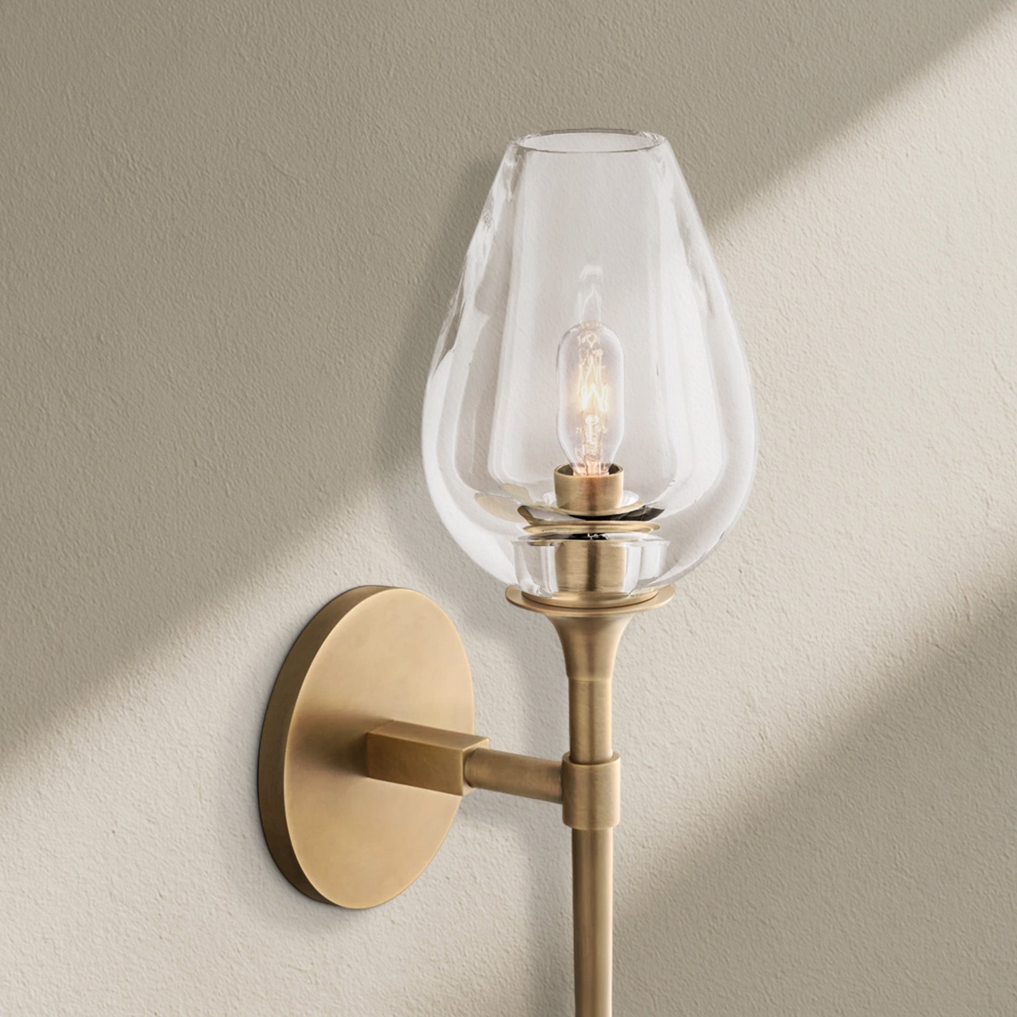 Tulfze Grand Sconce
