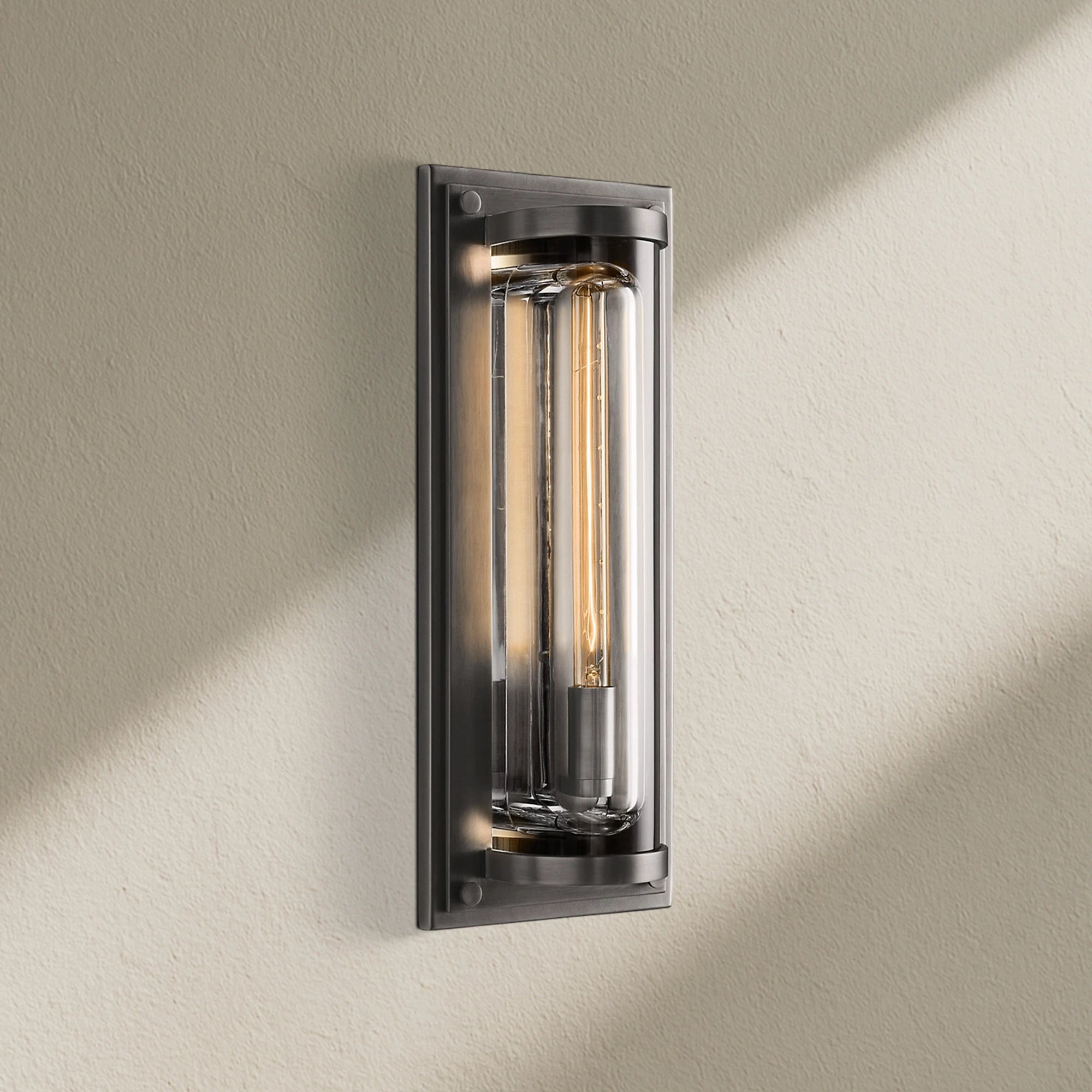 SAVFZ Grand Round Sconce 20"