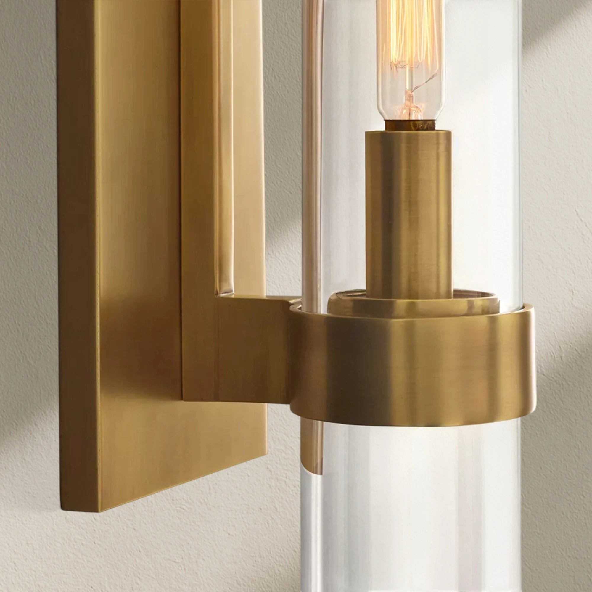 Lavefz Glass Linear Wall Sconce