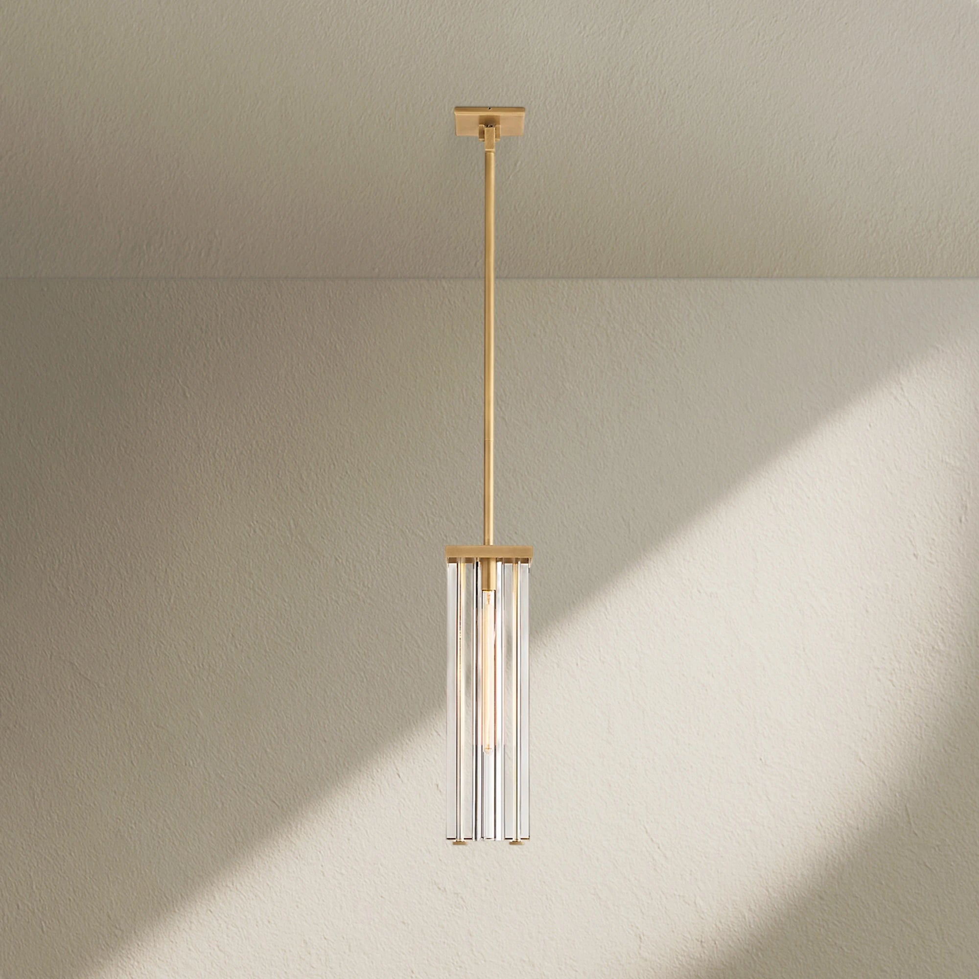 SAVFZ Square Pendant 14"