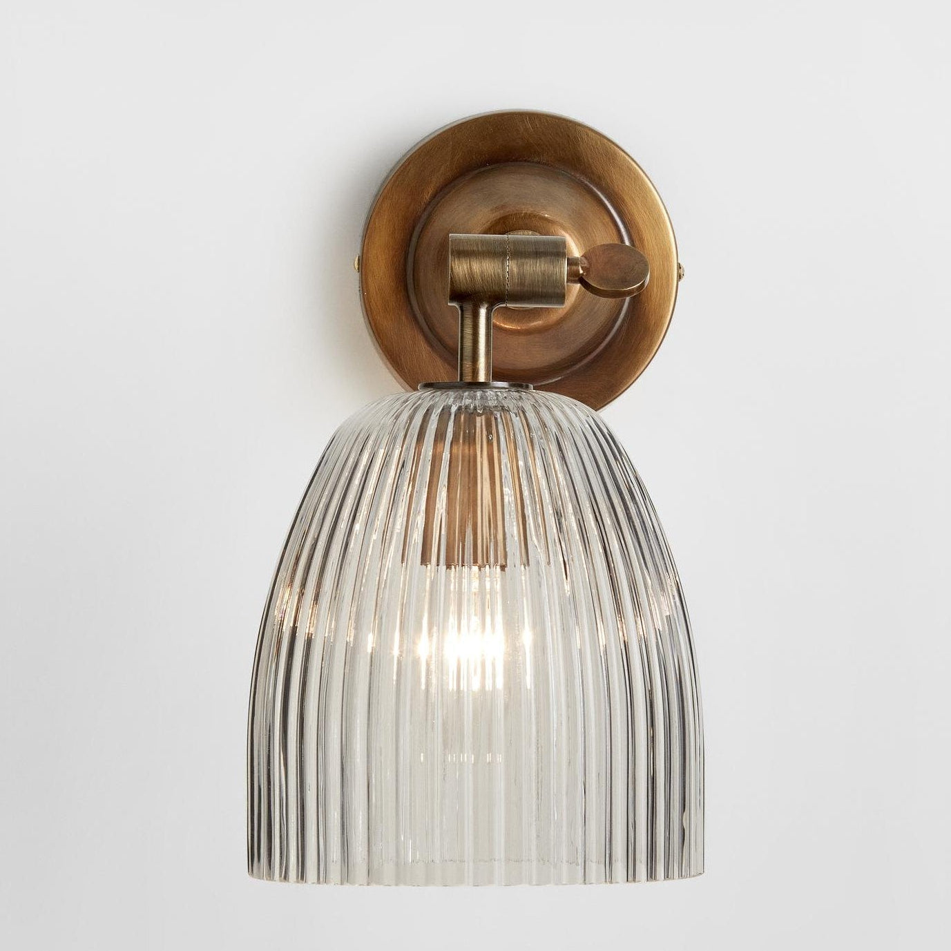 Benny Wall Light