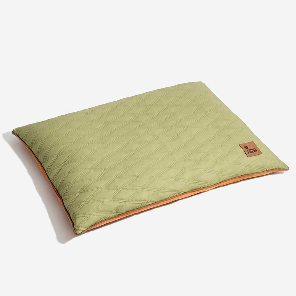 Luxury Water-repellent Dual-Sided Calming Dog Mat