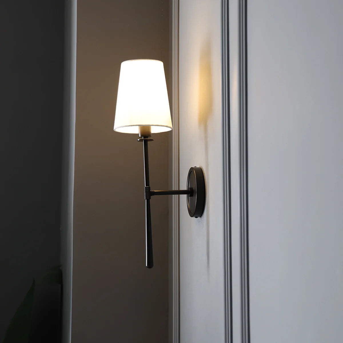 Rhodes Sconce