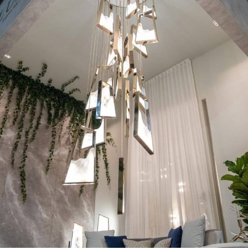 Modern Light Luxury Alabaster Chandelier in Gold Finish-Joyfuzzy