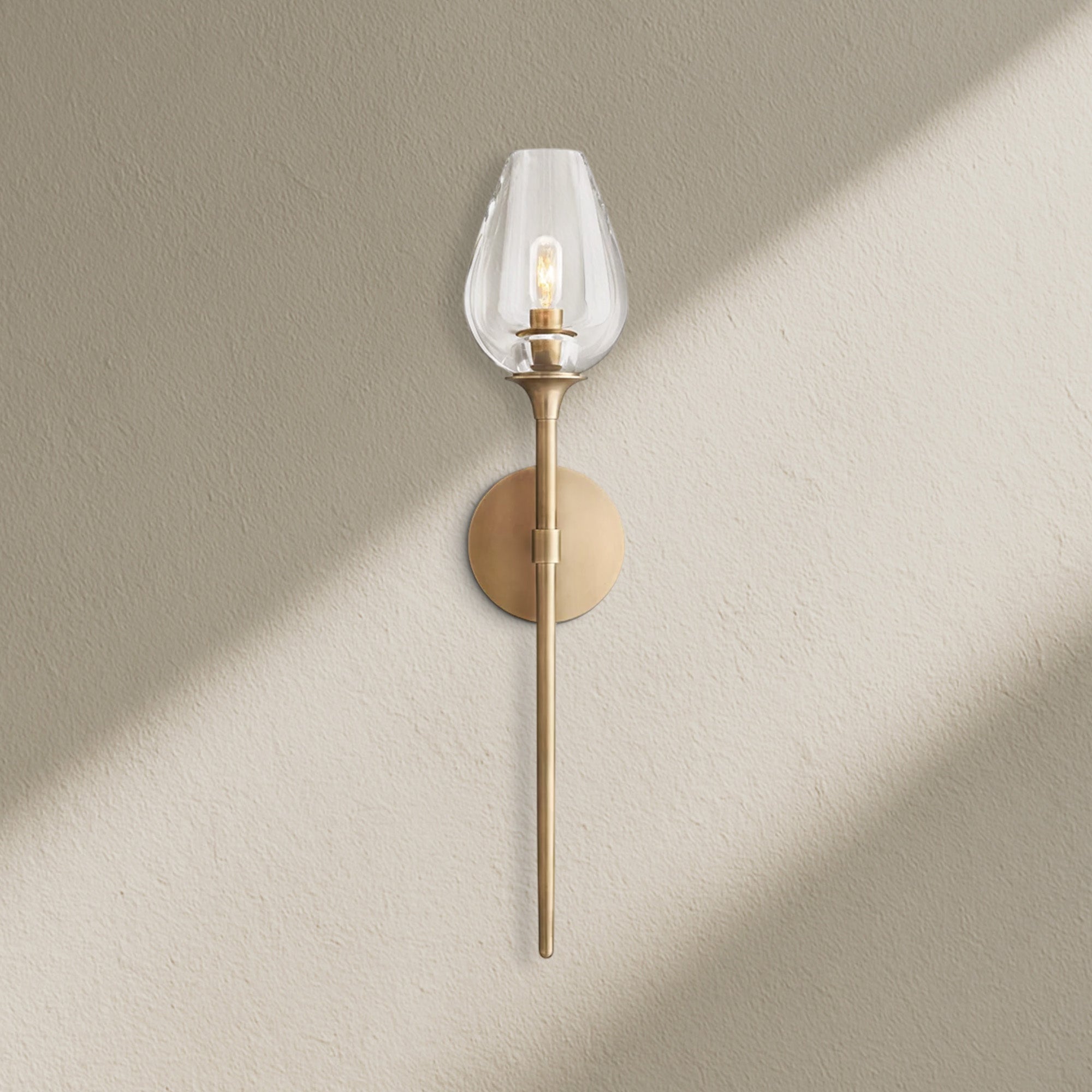 Tulfze Grand Sconce