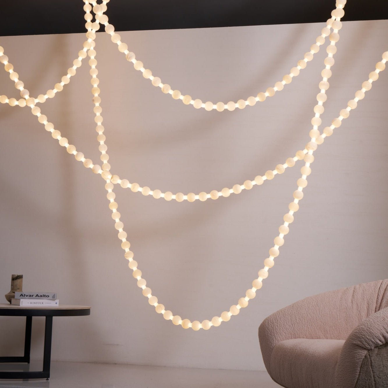 Alabaster Pearl Necklace Chandelier - 4 - Strips L 145.7″ + 116.9″ + 220.5″ + 244.9″Gold & WhiteJoyfuzzy