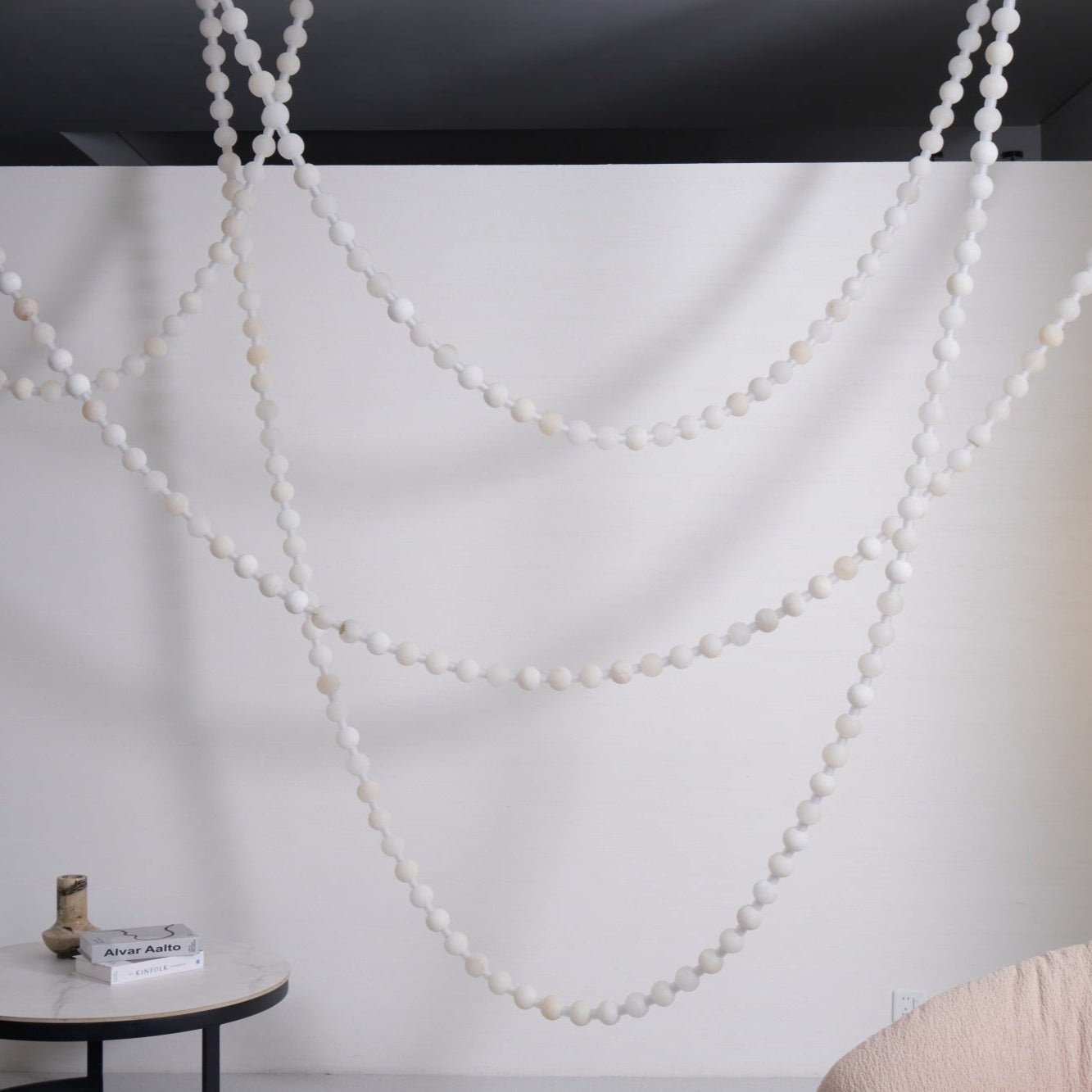 Alabaster Pearl Necklace Chandelier - 4 - Strips L 145.7″ + 116.9″ + 220.5″ + 244.9″Gold & WhiteJoyfuzzy