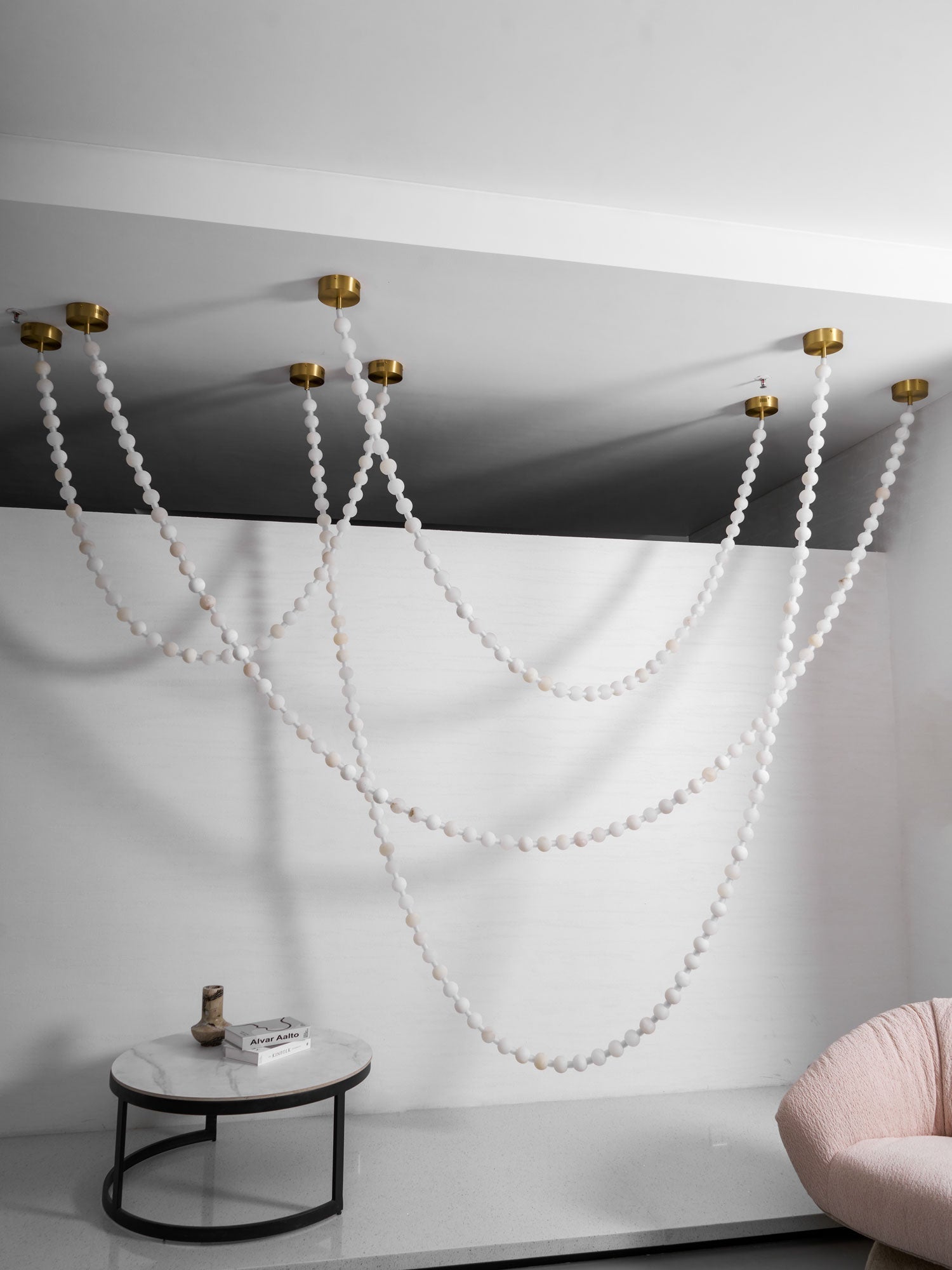 Alabaster Pearl Necklace Chandelier - 4 - Strips L 145.7″ + 116.9″ + 220.5″ + 244.9″Gold & WhiteJoyfuzzy