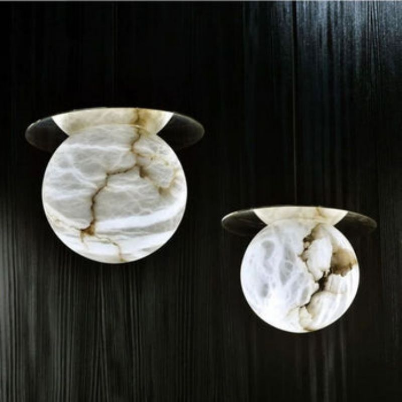 Alabaster Sphere Pendant Light Above Bed 壁灯灯具 rbrights