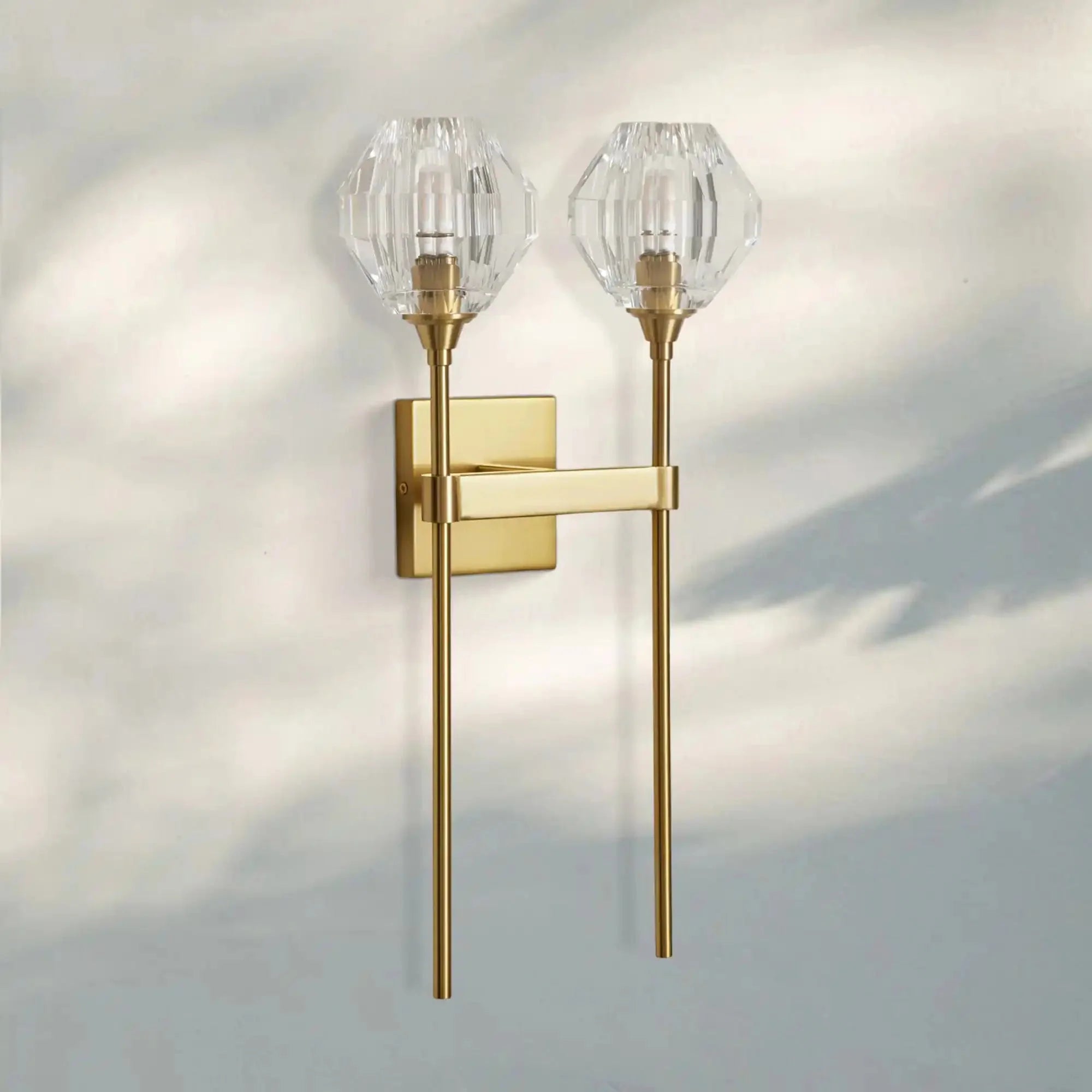 Amoroso 2 - Light Wall Sconce - BRASSJoyfuzzy