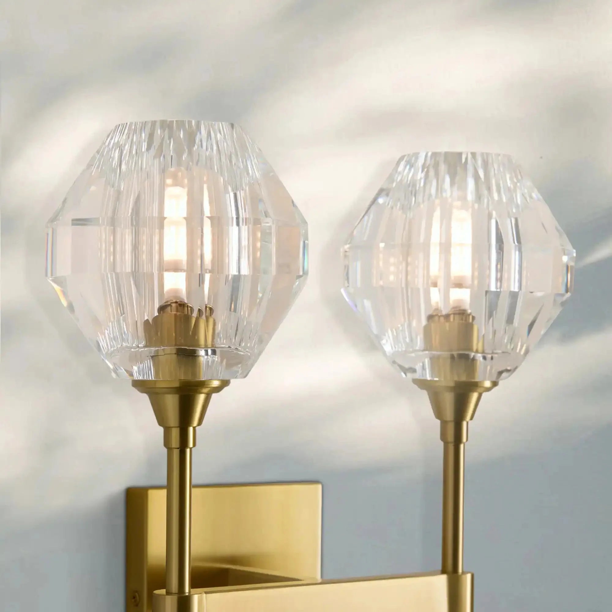 Amoroso 2 - Light Wall Sconce - BRASSJoyfuzzy