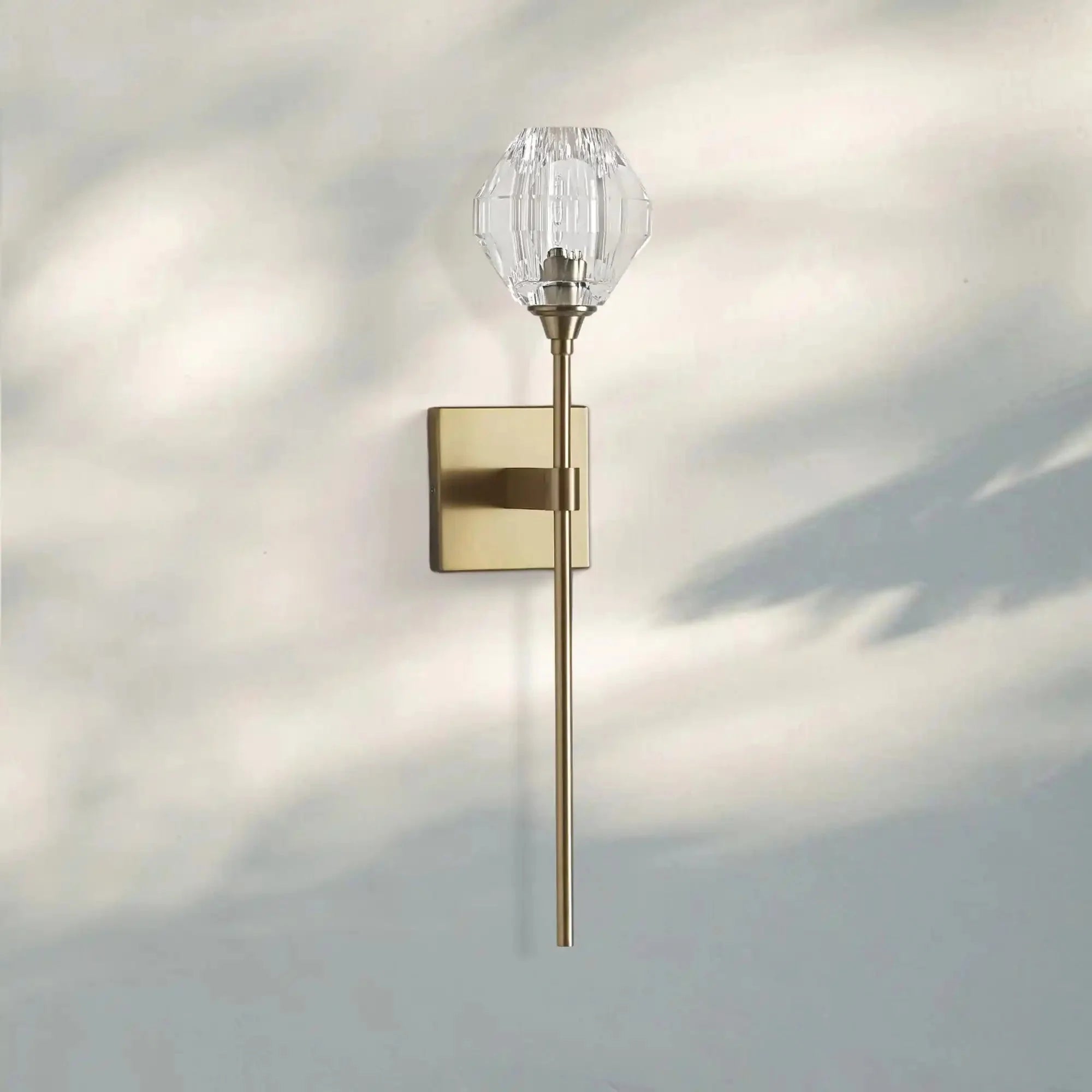 Amoroso Wall Sconce - BRASSJoyfuzzy