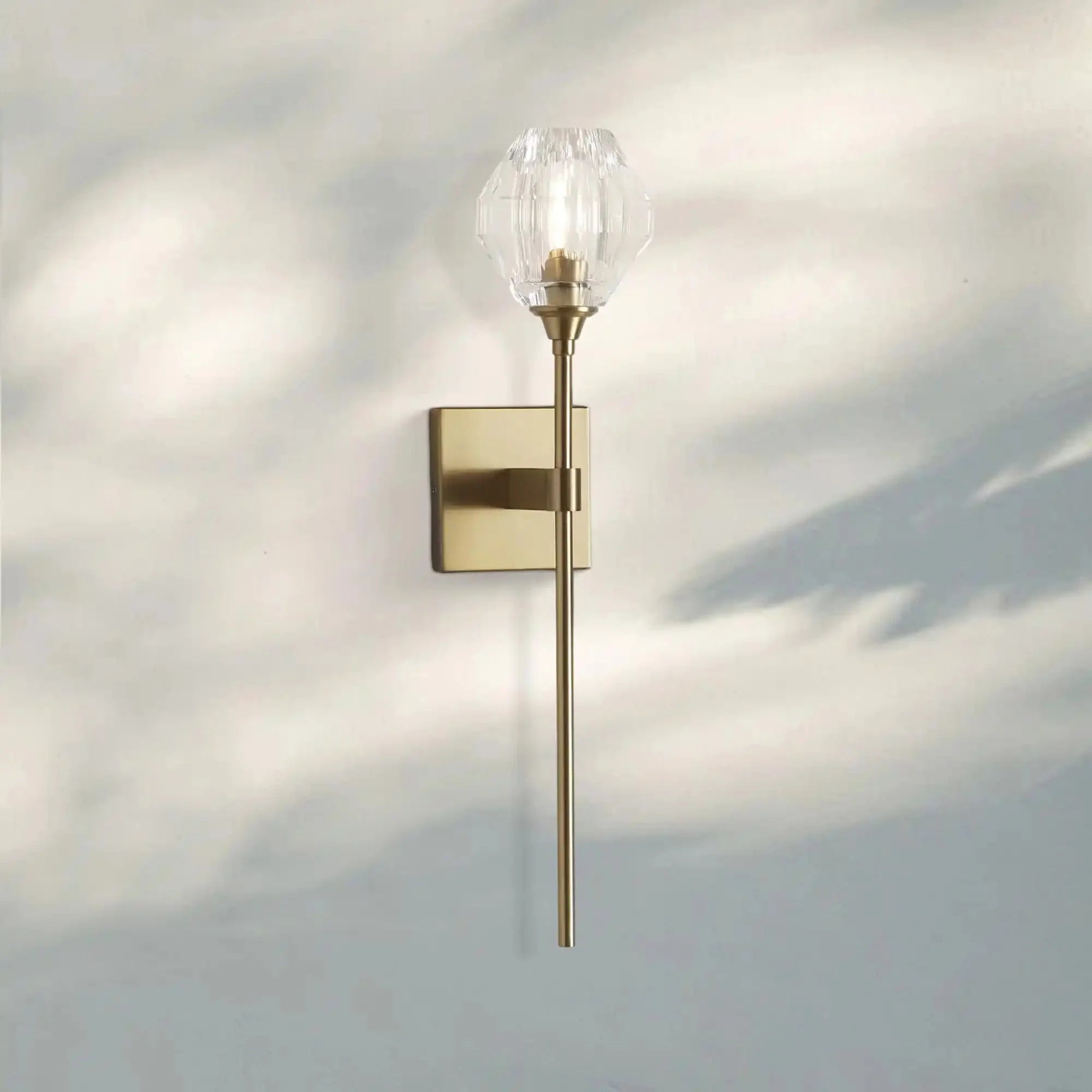 Amoroso Wall Sconce - BRASSJoyfuzzy