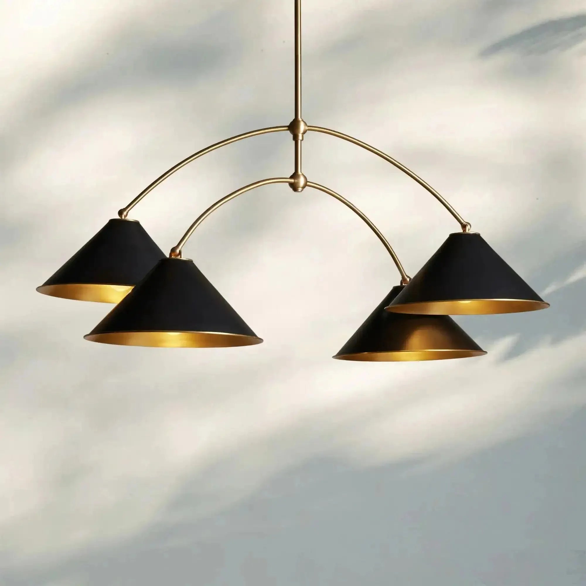 Arno 4 - Light Round Chandelier - Joyfuzzy