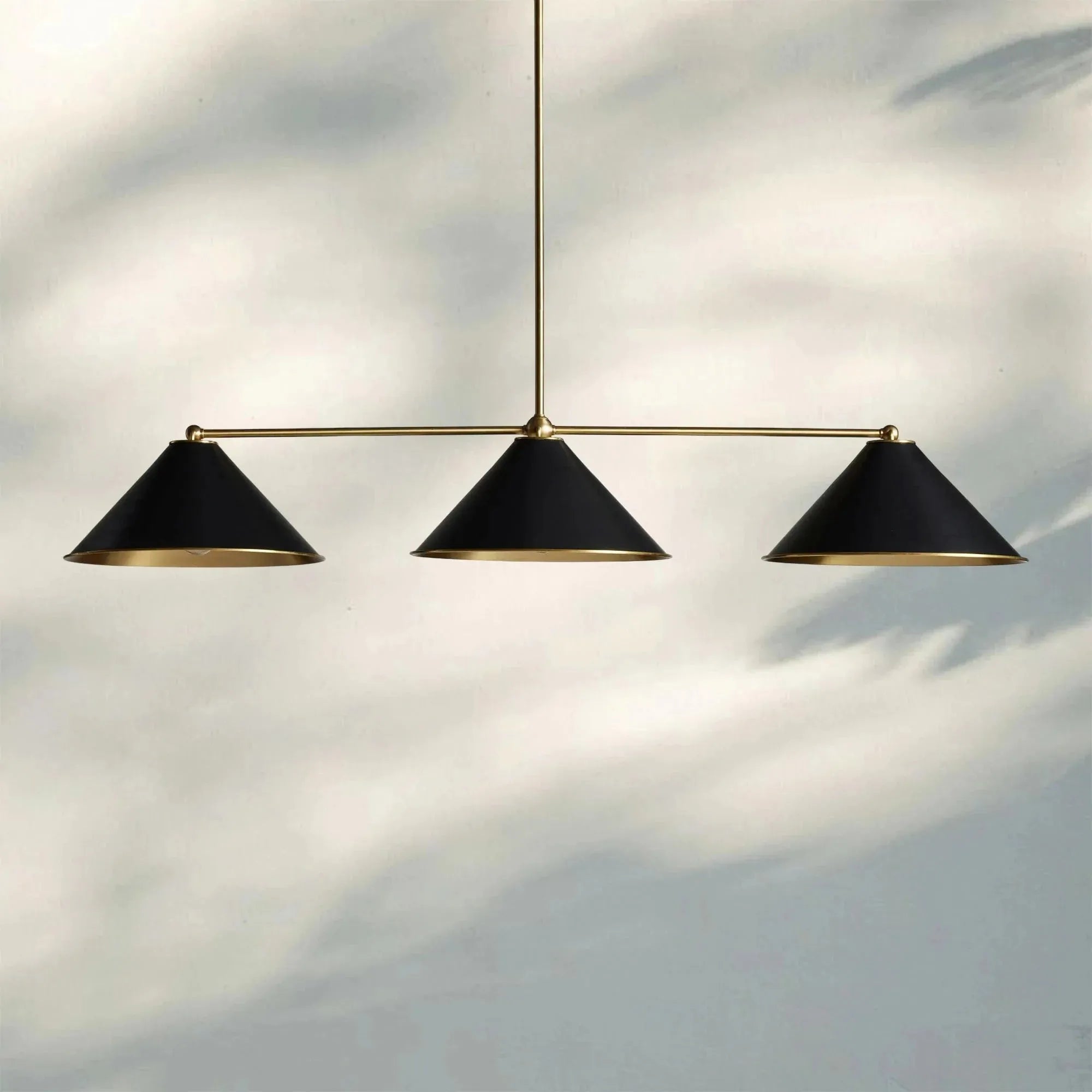 Arno Linear Chandelier - Joyfuzzy