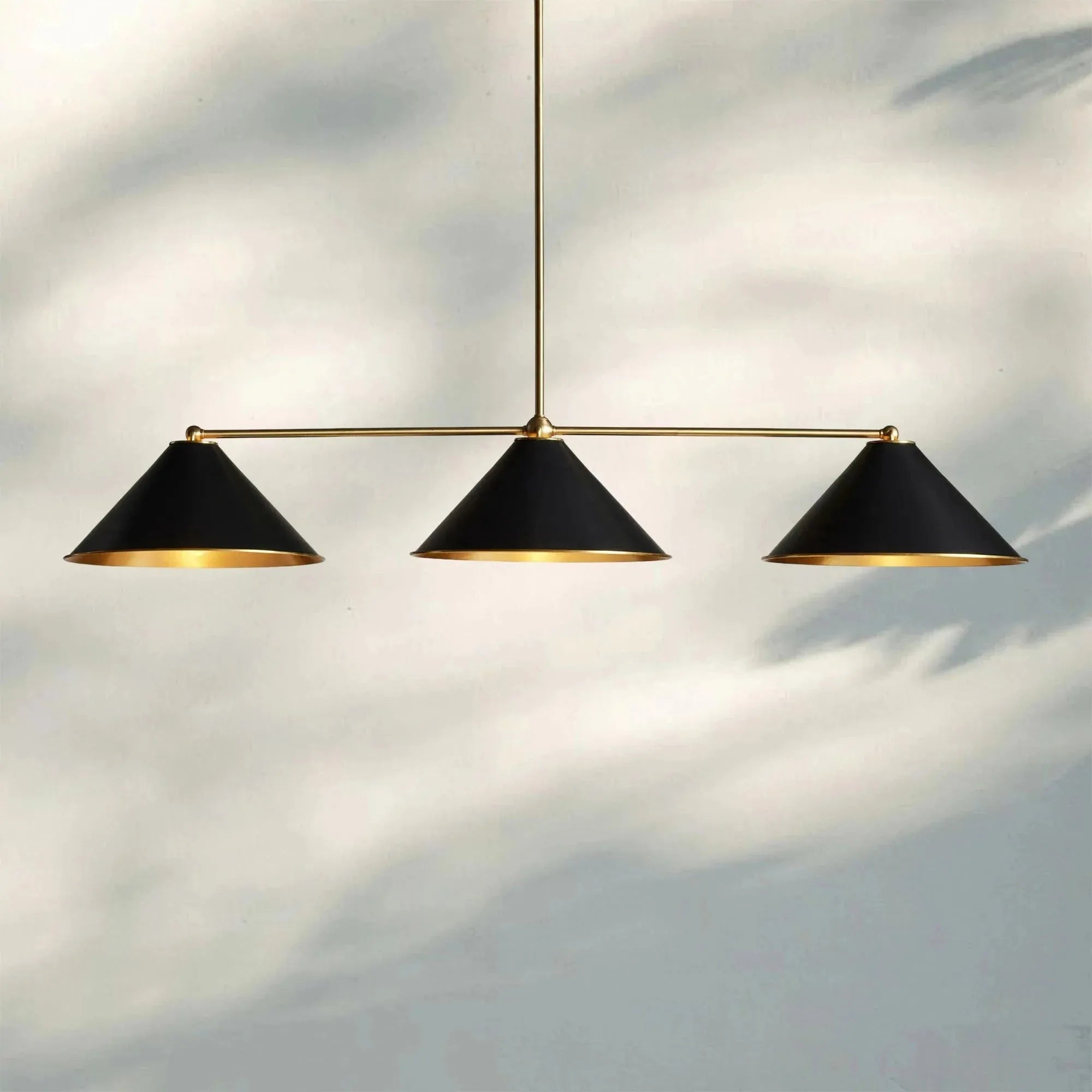 Arno Linear Chandelier - Joyfuzzy