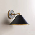 Arno Sconce