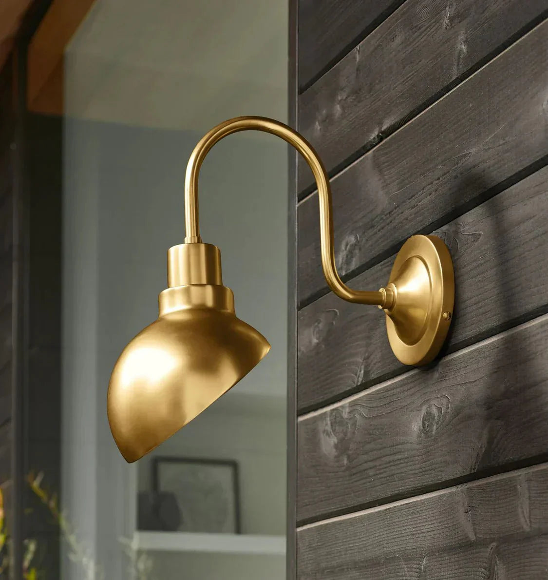 Art Regis Angled Sconce - Joyfuzzy