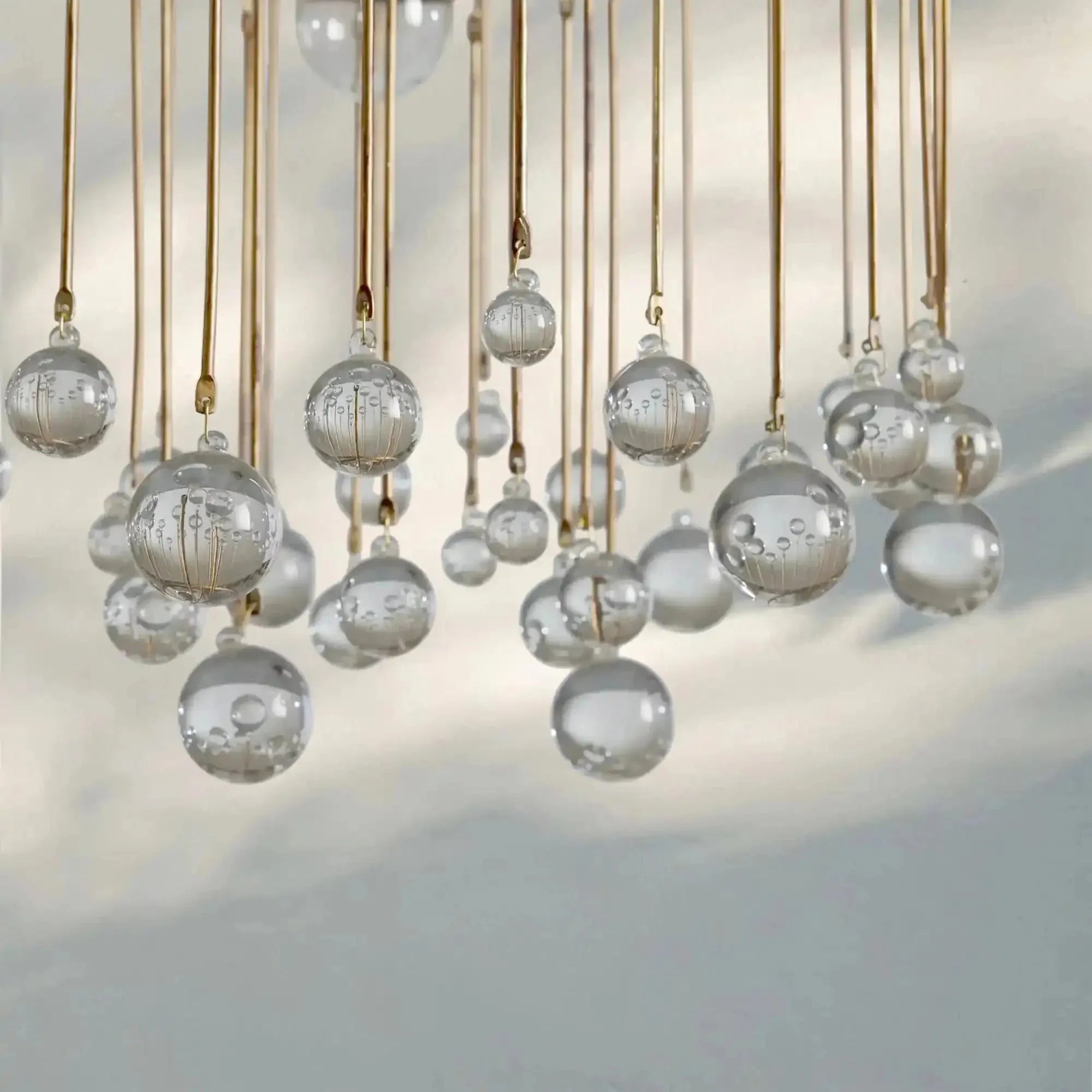 Aubrey Modern Crystal Ball Pendant Lamp - Joyfuzzy