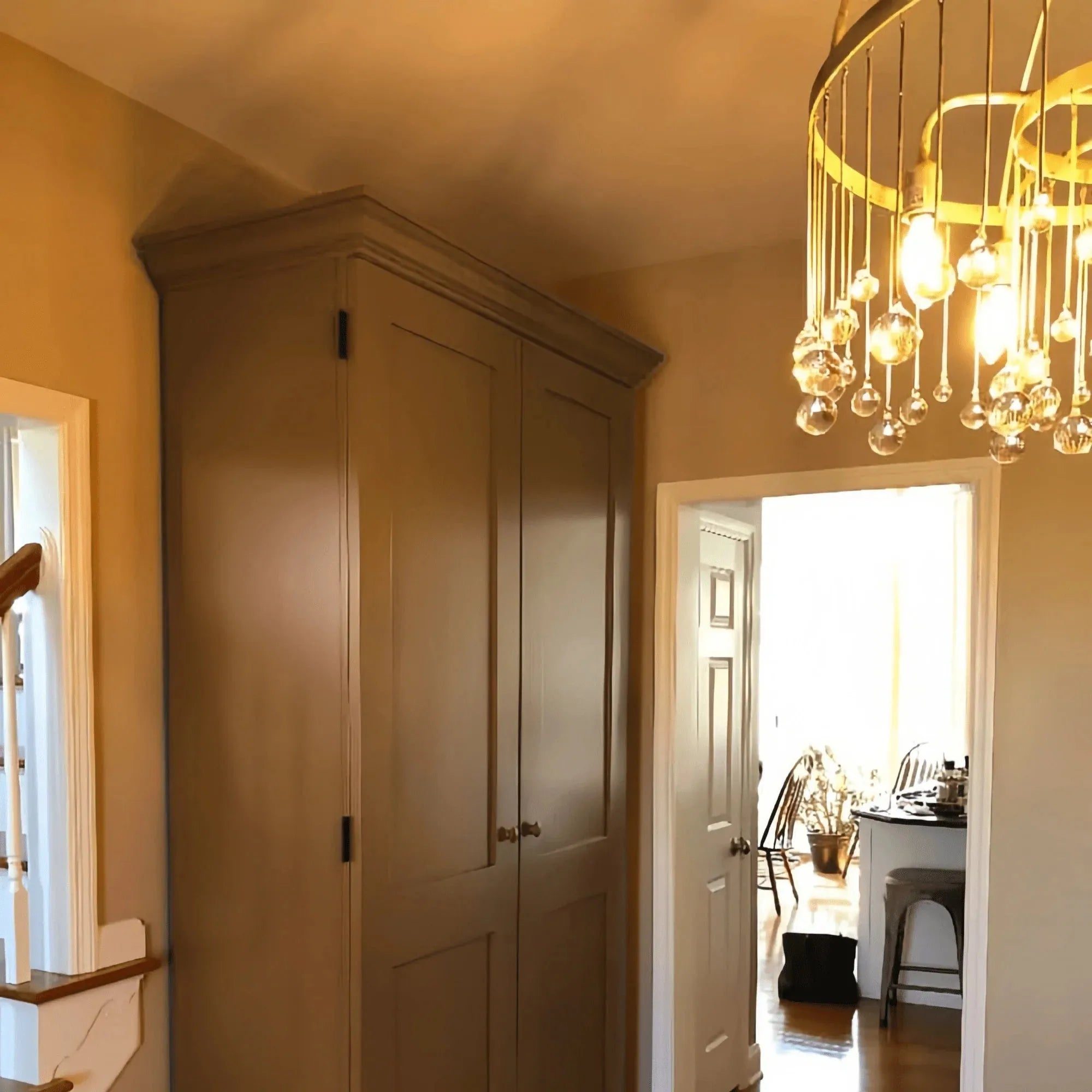 Aubrey Round Chandelier - Joyfuzzy