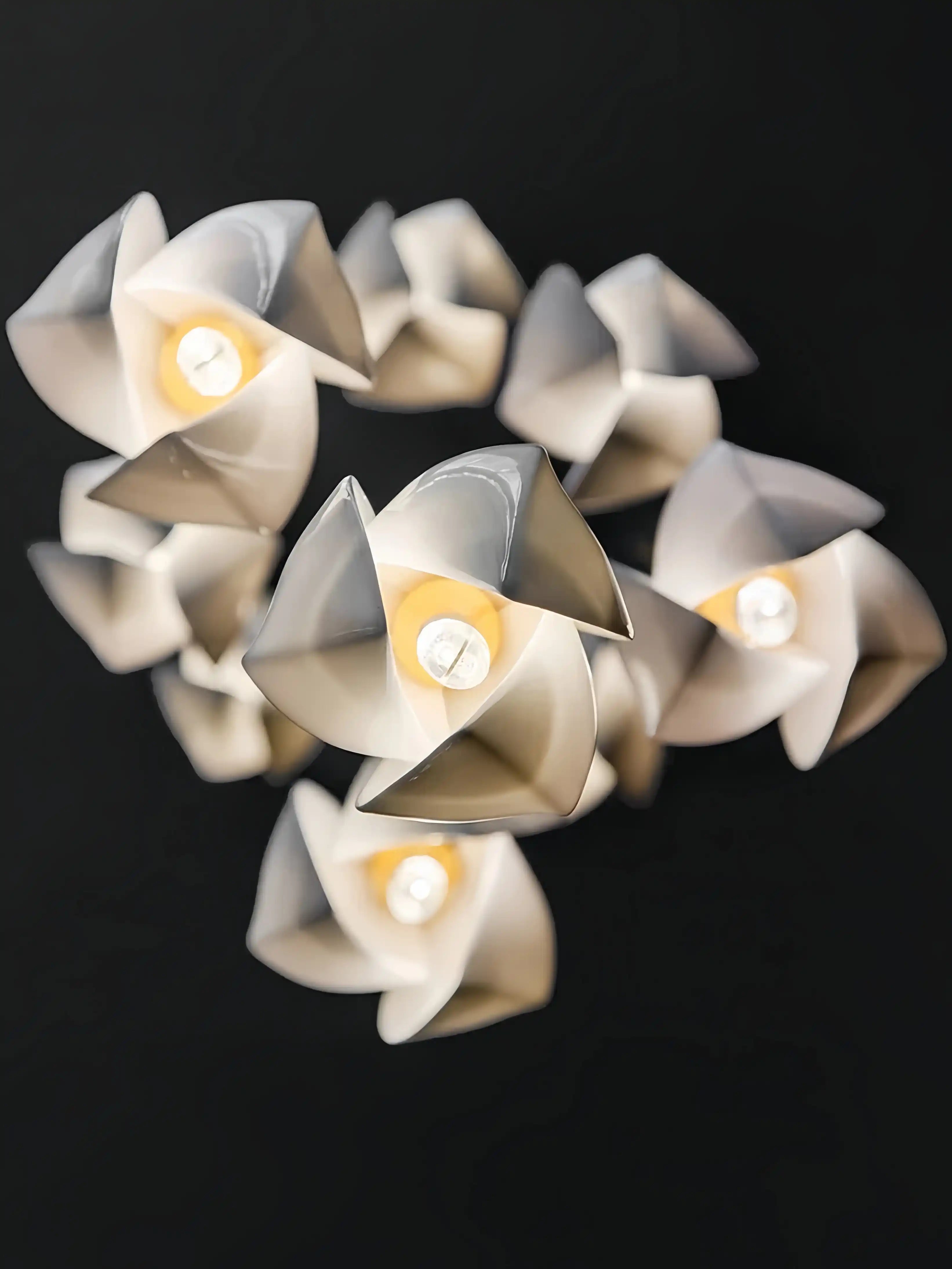 Bloom Chandelier-Joyfuzzy