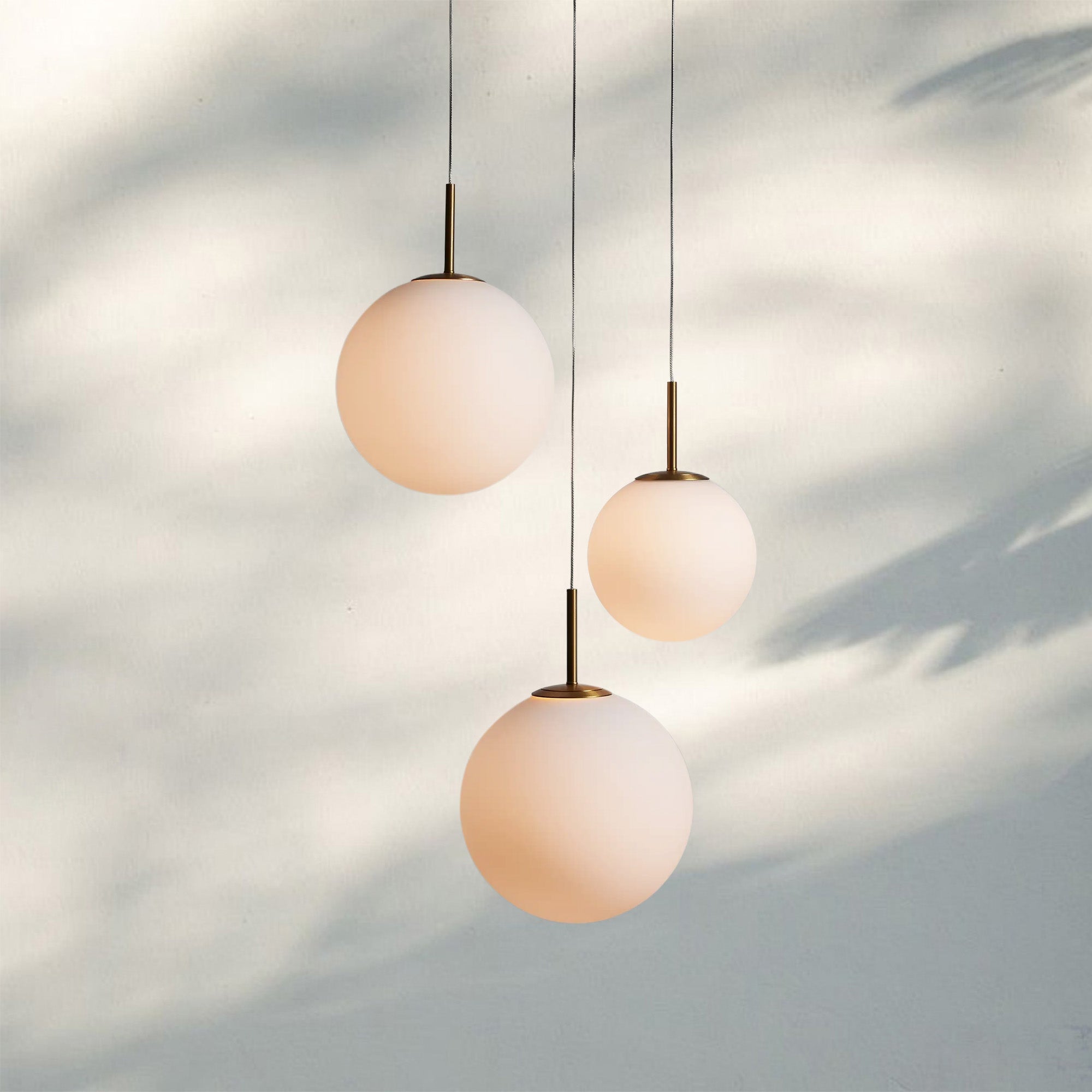 Casen Modern Round Chandelier - Hand - Blown Crackle Glass & Satin Brass LED Pendant Light - 3 - Light 20''Matte OpalJoyfuzzy