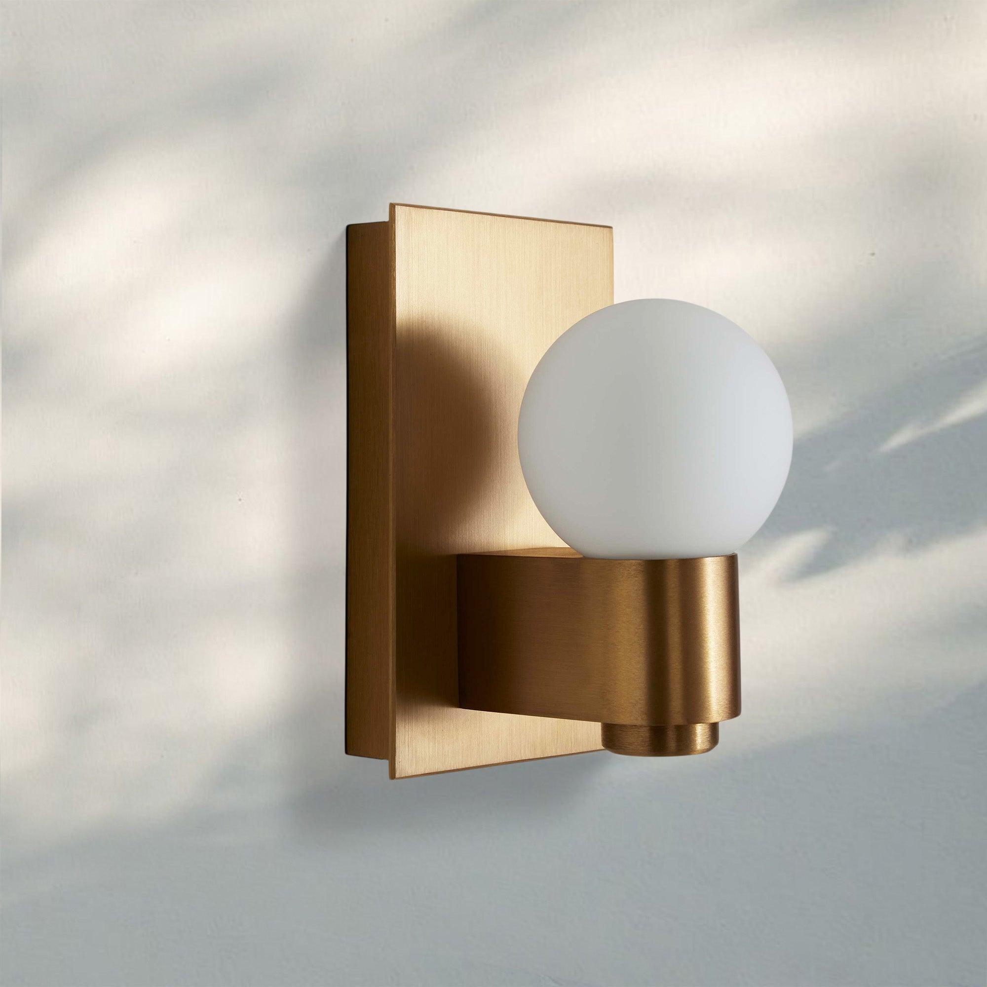 Casens Wall Sconce - Matte OpalJoyfuzzy