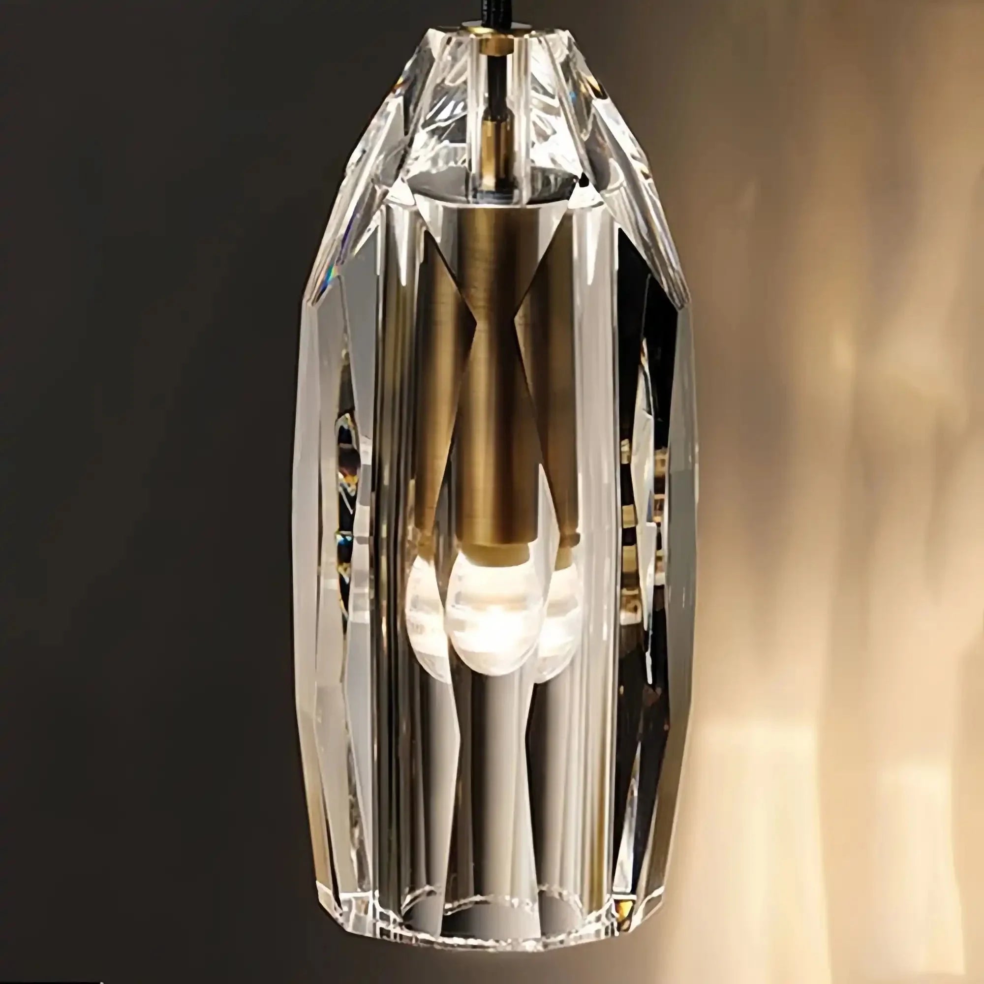 Chap Crystal Shade Wall Sconce - Joyfuzzy