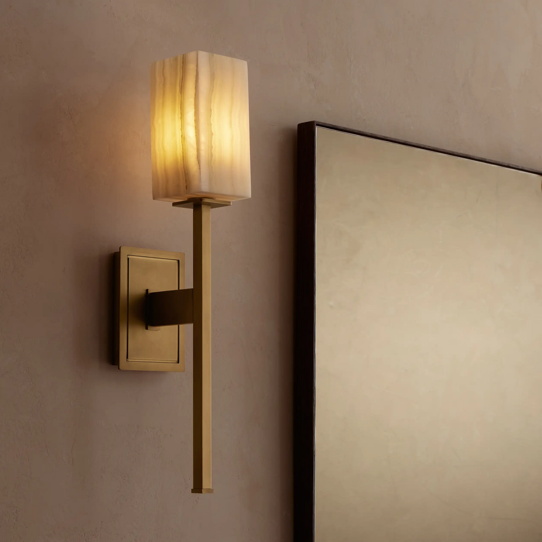 Cinda Sconce