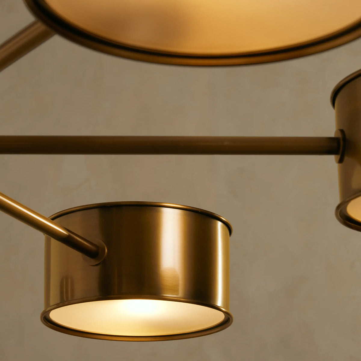 Daphne Metal Round Chandelier