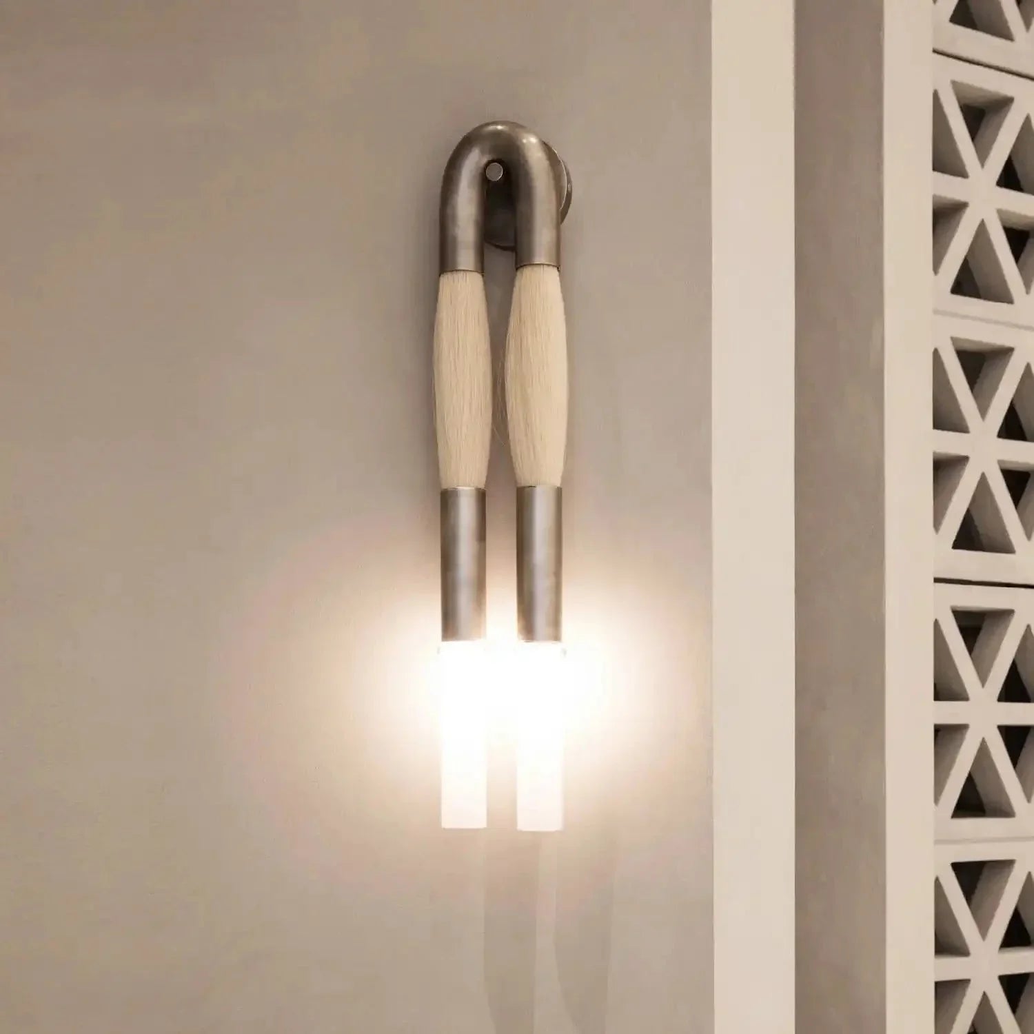 Double Head Antonia Horsehair Sconce - Joyfuzzy
