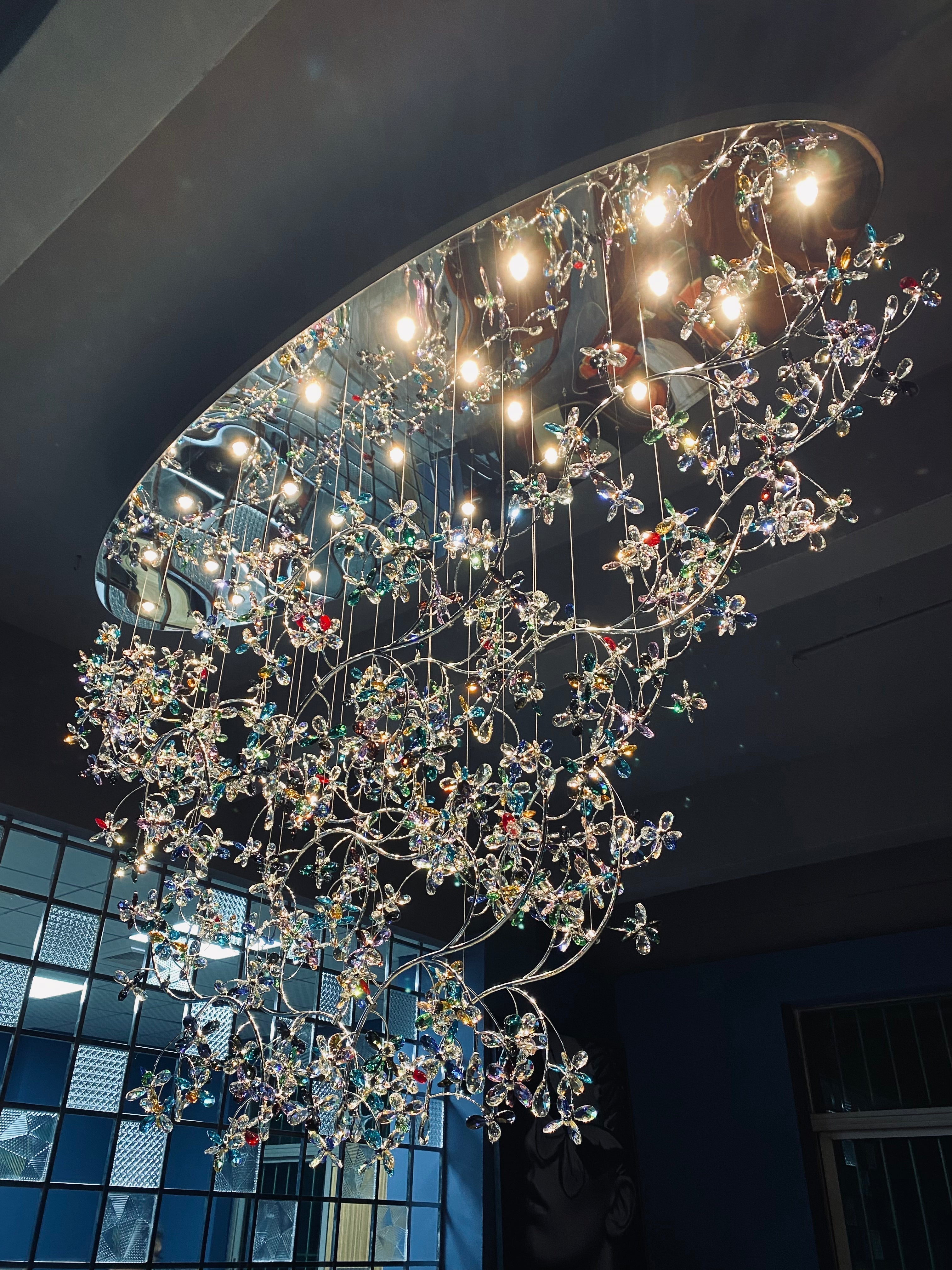 Exquisite Crystal Flower Branch Chandelier for Hotel Foyer and Entryway Ceiling Lighting Fixture - L47.2" * W17.7" * H47.2"/23.3kgChrome Branches+Chrome CanopyWarm LightJoyfuzzy
