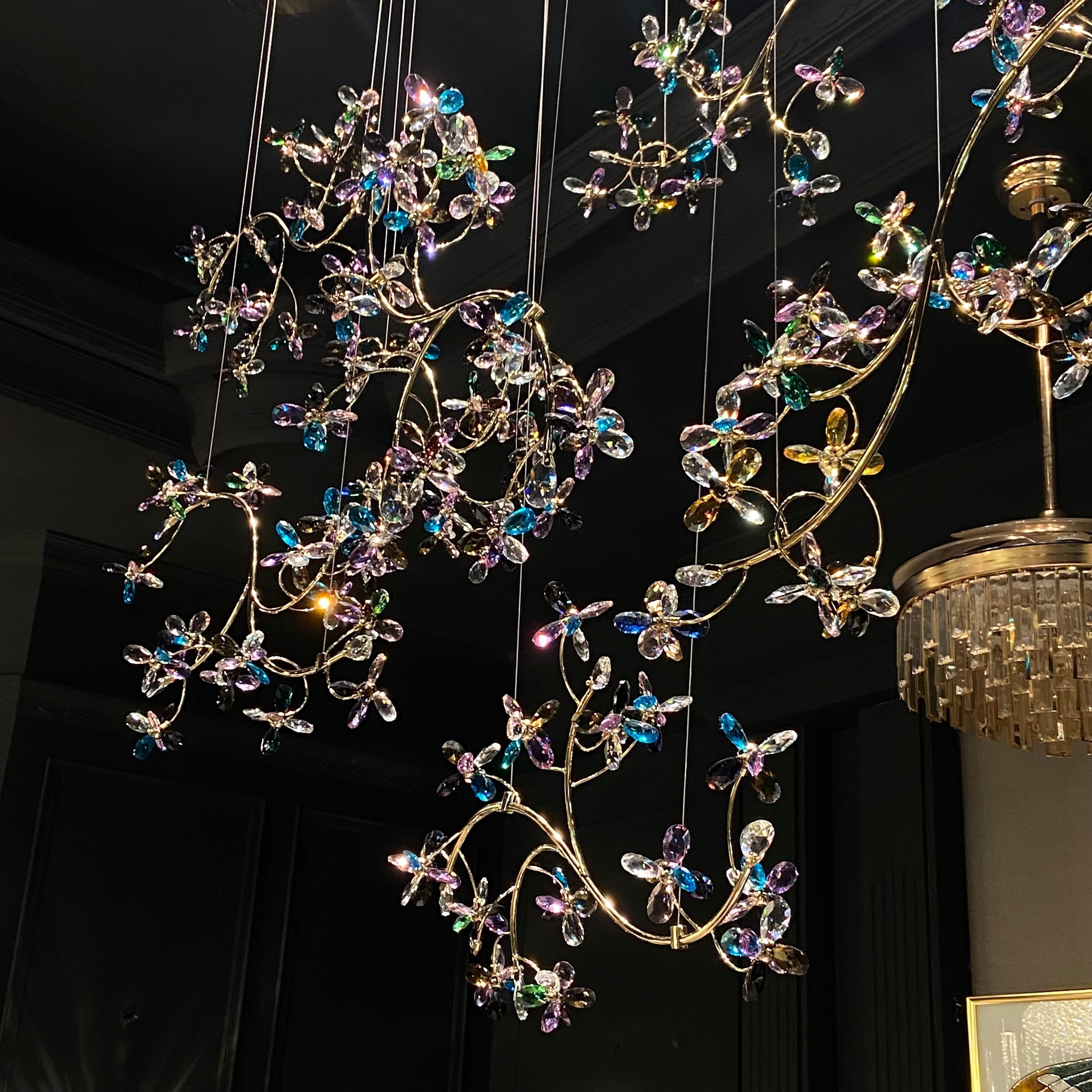 Exquisite Crystal Flower Branch Chandelier for Hotel Foyer and Entryway Ceiling Lighting Fixture - L47.2" * W17.7" * H47.2"/23.3kgChrome Branches+Chrome CanopyWarm LightJoyfuzzy