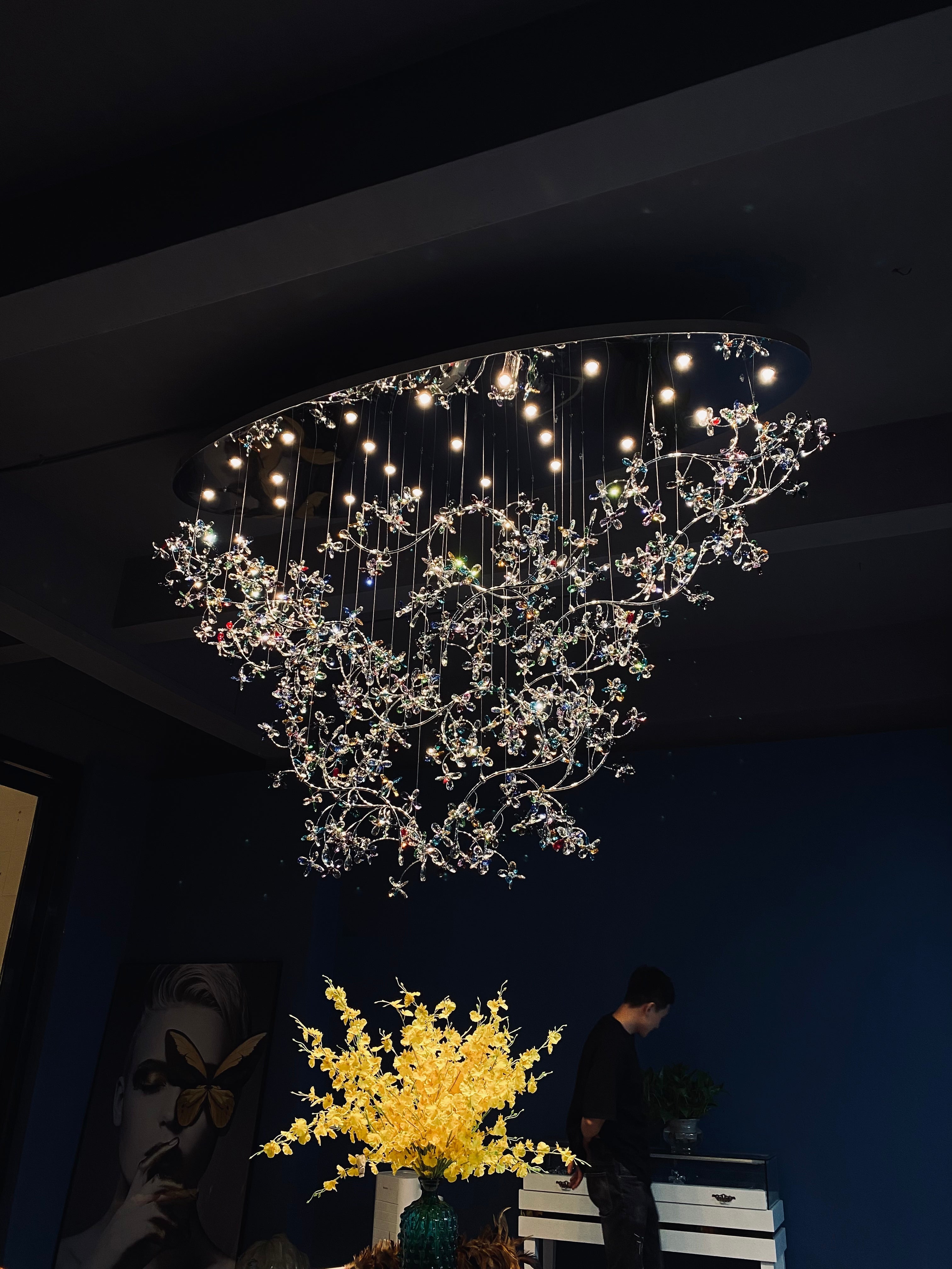 Exquisite Crystal Flower Branch Chandelier for Hotel Foyer and Entryway Ceiling Lighting Fixture - L47.2" * W17.7" * H47.2"/23.3kgChrome Branches+Chrome CanopyWarm LightJoyfuzzy