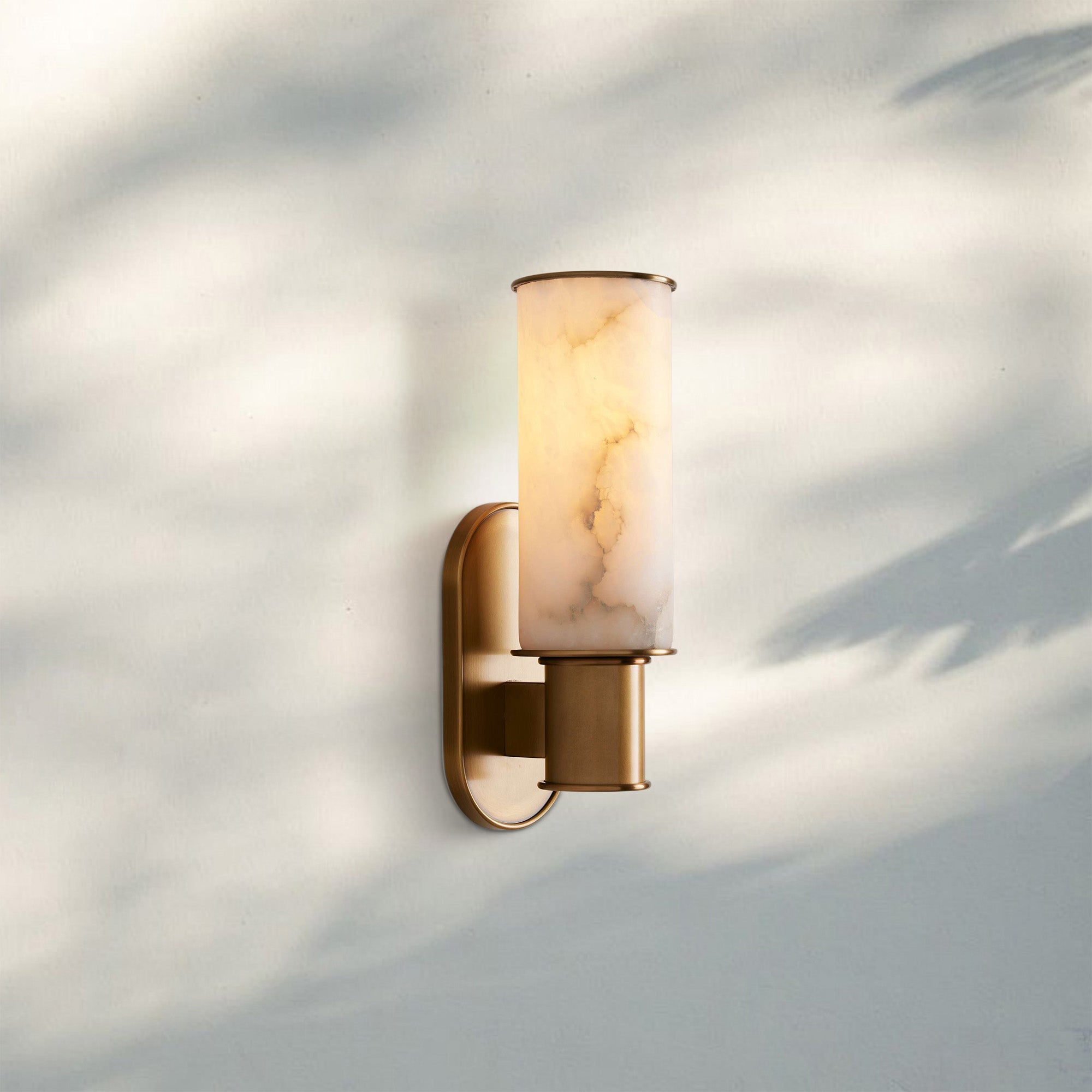 Harline Alabaster Wall Sconce - BrassJoyfuzzy