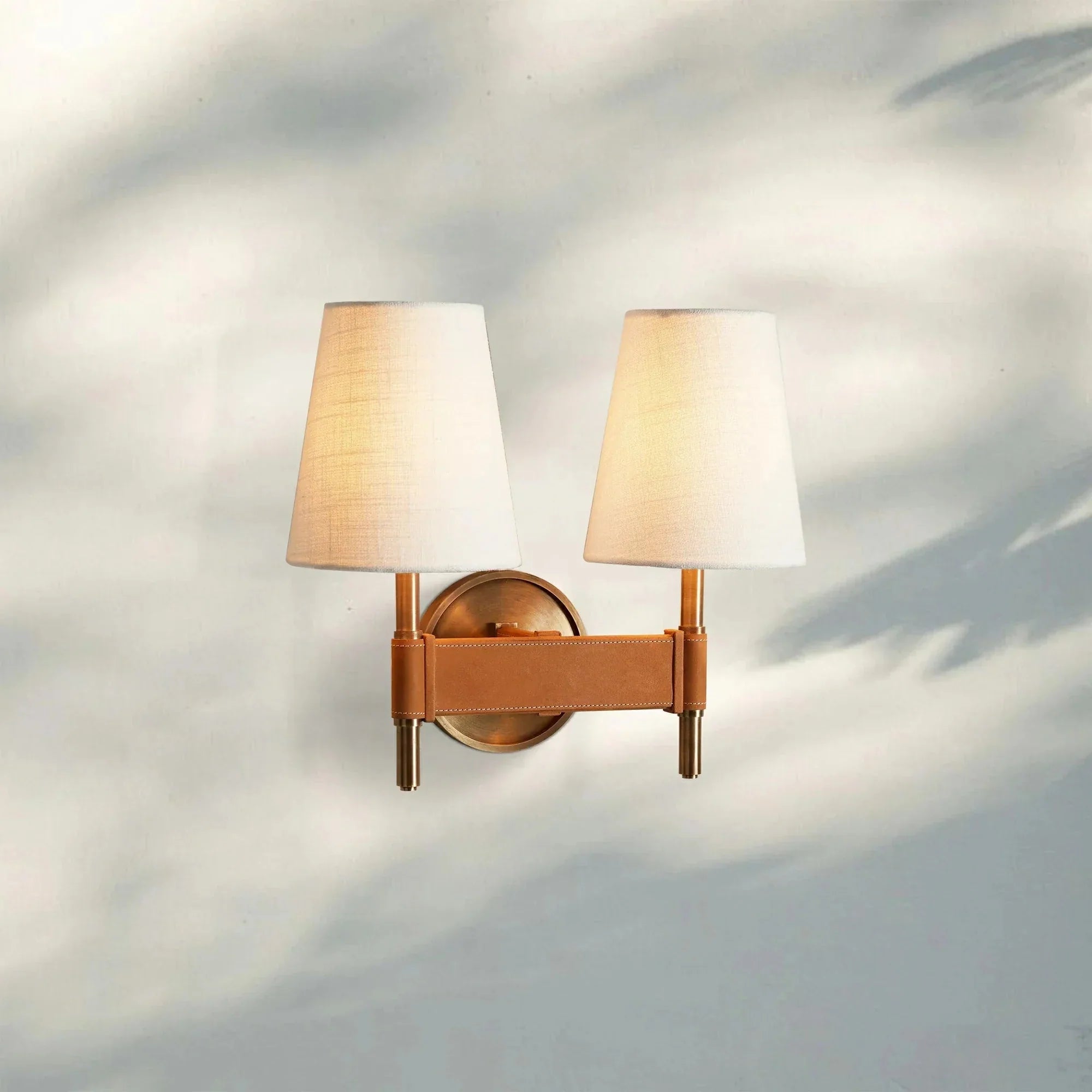 Hasting 2 - Light Wall Sconce - Joyfuzzy
