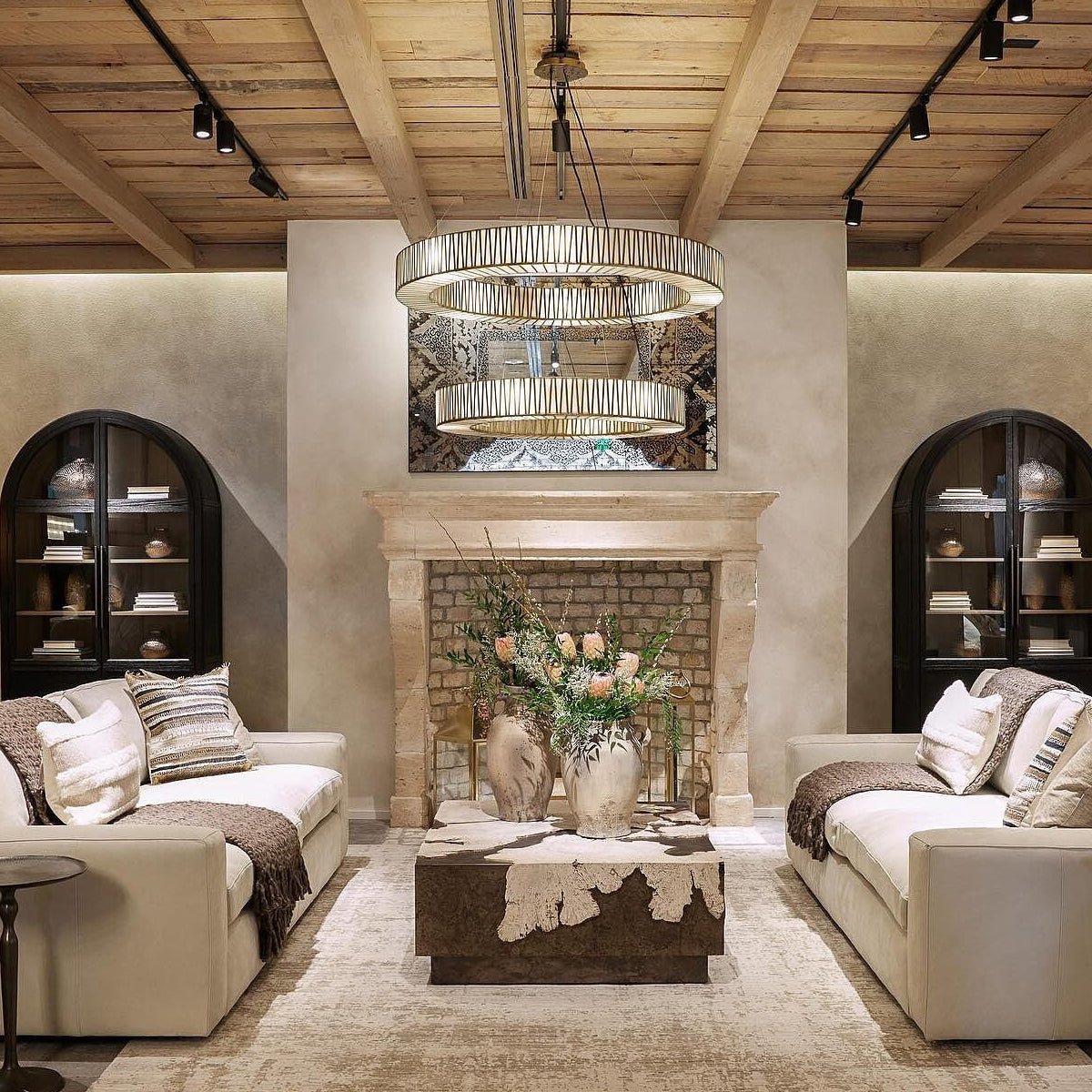 Jeunet 2-Tier Round Chandelier