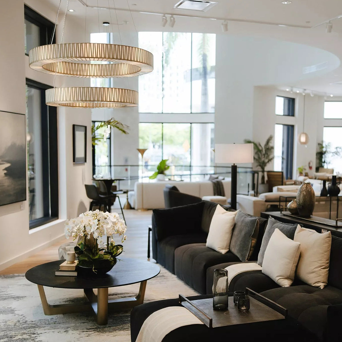 Jeunet 2-Tier Round Chandelier