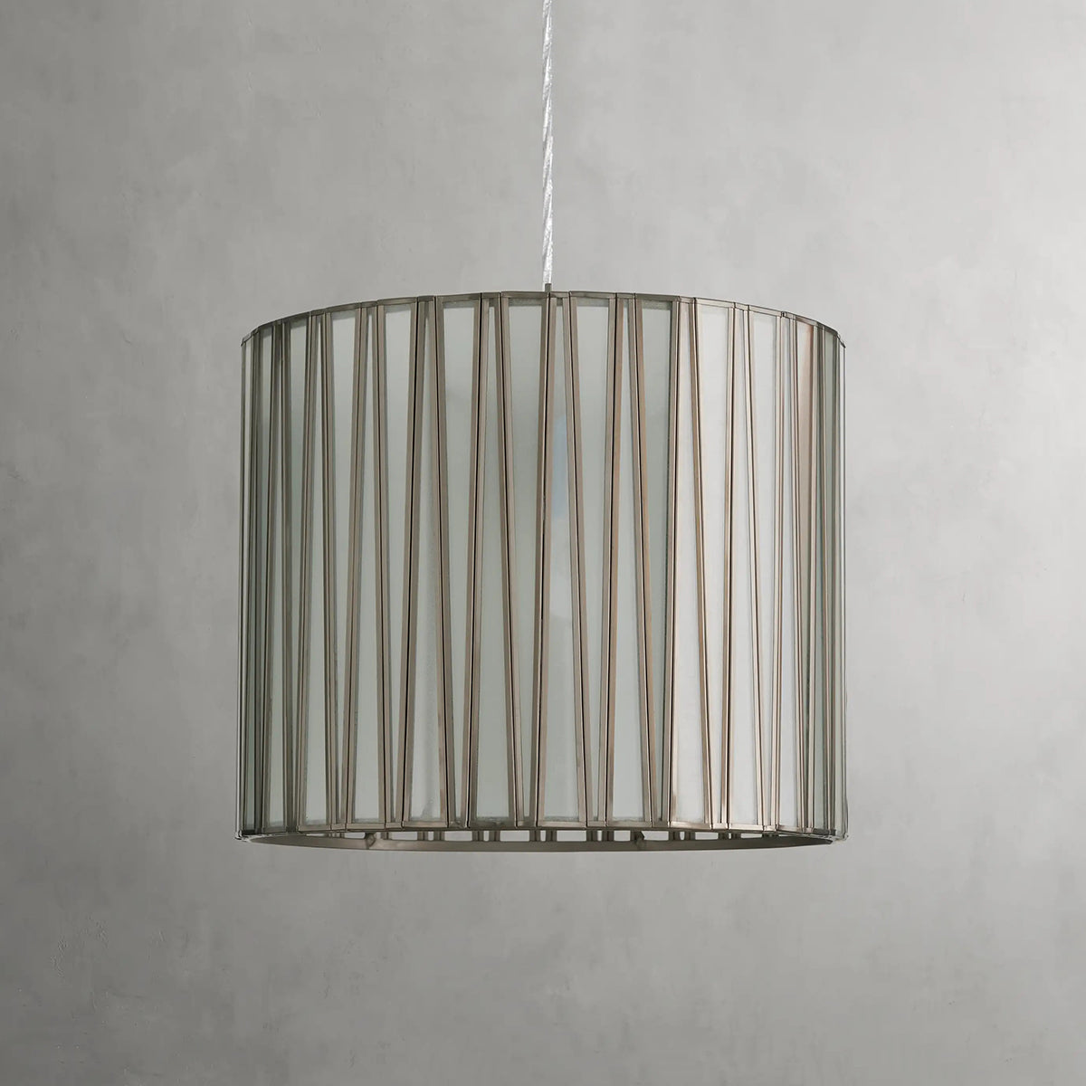 Jeunet Pendant in Nickel